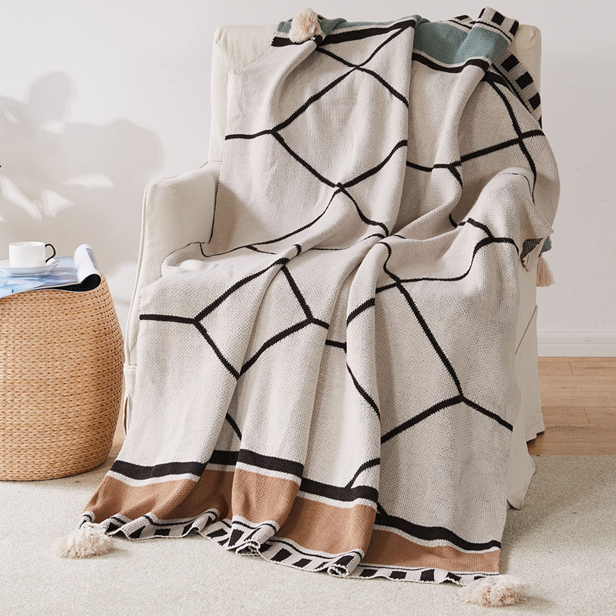 Coperta con frange a maglia, morbida e leggera, con nappe, decorativa, stile bohémien, calda coperta in acrilico per divano, divano, copriletto, divano, divano – (130 x 170 cm, stile 2)