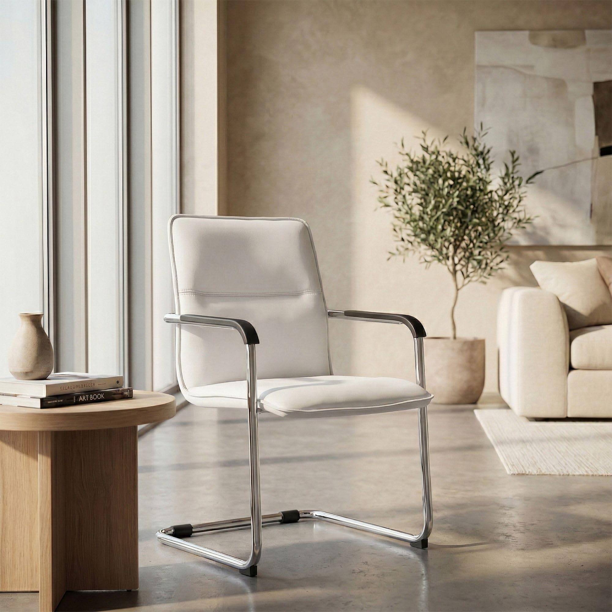 CLP Lot de 2 chaises Cantilever avec accoudoirs Seattle, chaises de Salle ŕ Manger Modernes rembourrées avec revętement en Simili-Cuir, Couleur:Blanc