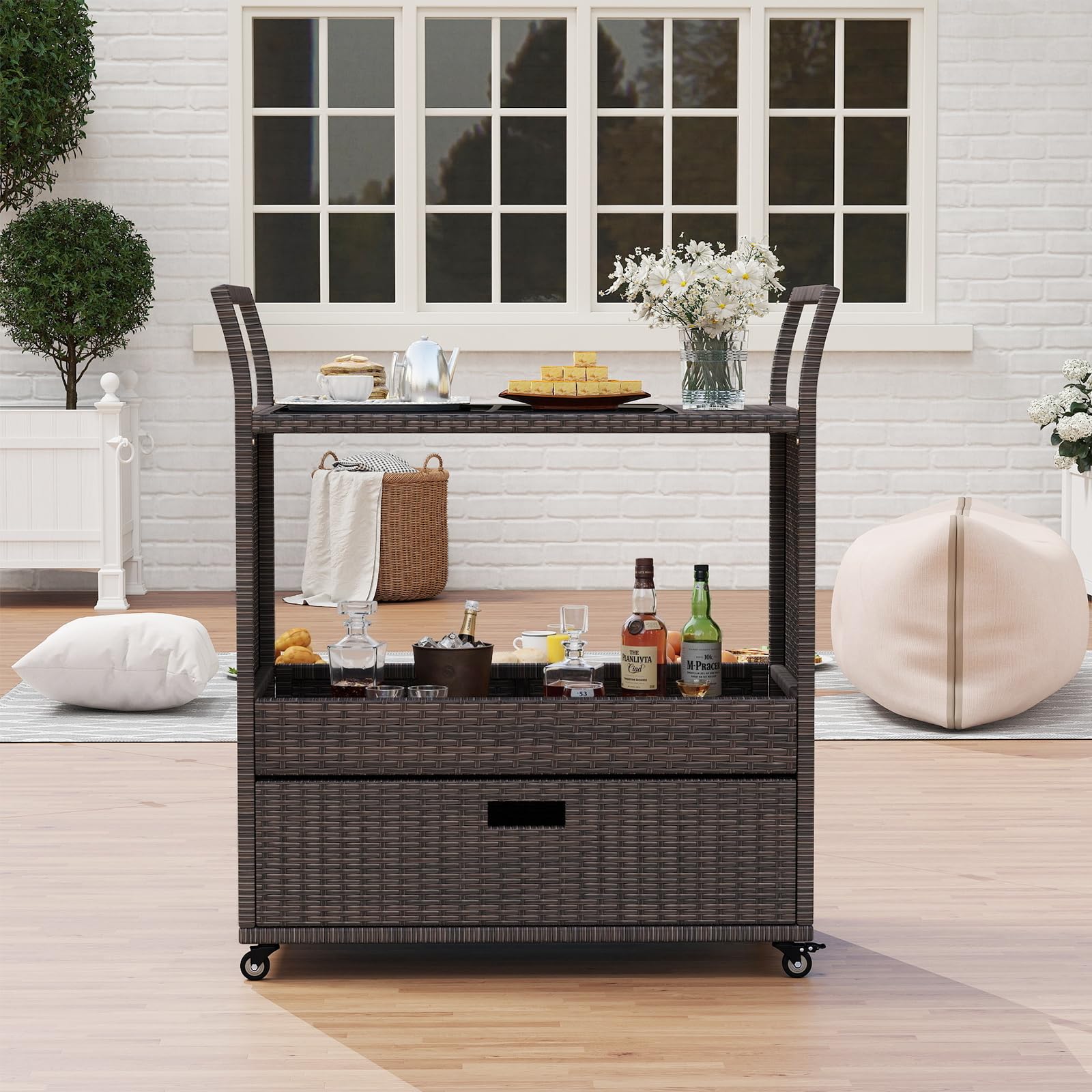 COSTWAY Carrito de Ratán para Exterior, Mesa Auxiliar Rodante con Encimera de Vidrio Templado, Estante Abierto y Cajón Grande, Carro de Servicio de Ratán PE para Patio Porche Jardín Piscina