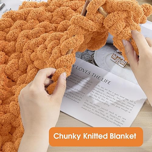 Vista 215 de HOMBYS Paquete de 8 hilos gruesos surtidos para tejer a ganchillo, hilo súper voluminoso, grande, suave y esponjoso, hilo de felpilla grueso para 4