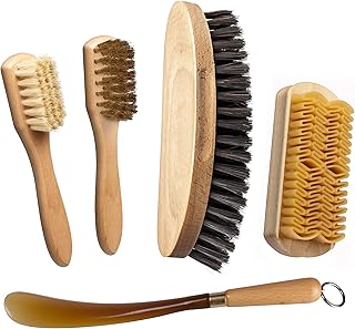 Nettoyage et Soin des Chaussures. Brosse à Chaussures + Brosse avec Laiton + Brosse à suède brosser avec du Caoutchouc pour Nubuck + Grande Brosse à Cheveux Blond + Chausse-Pied. 100% Made in Italy.
