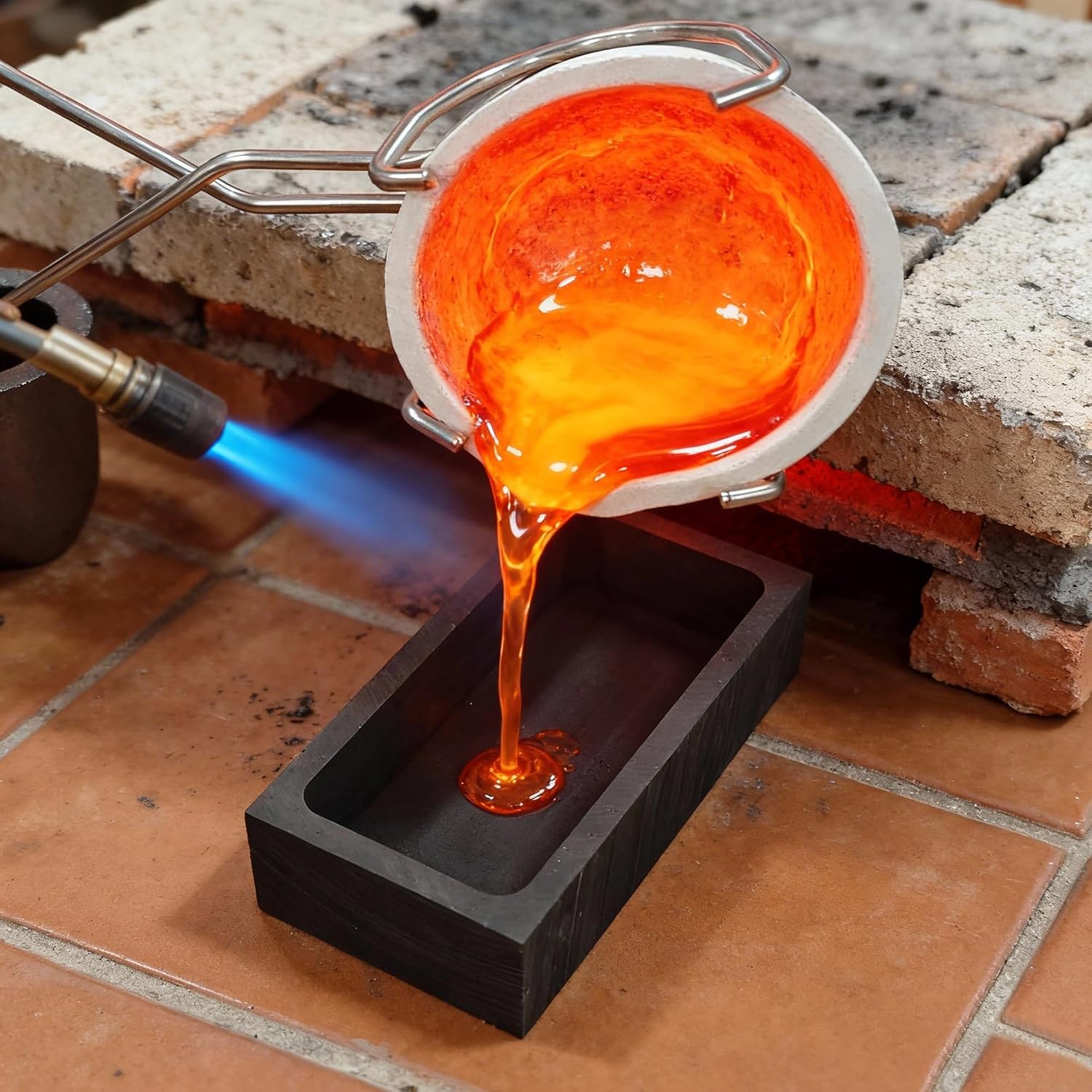 MMasters Melting Casting kit with Graphite Crucible, Graphite Ingot Mold, 2 Stir Sticks, 5-in-1 Ingot Mold for Melting Gold, Silver, Aluminum, Brass