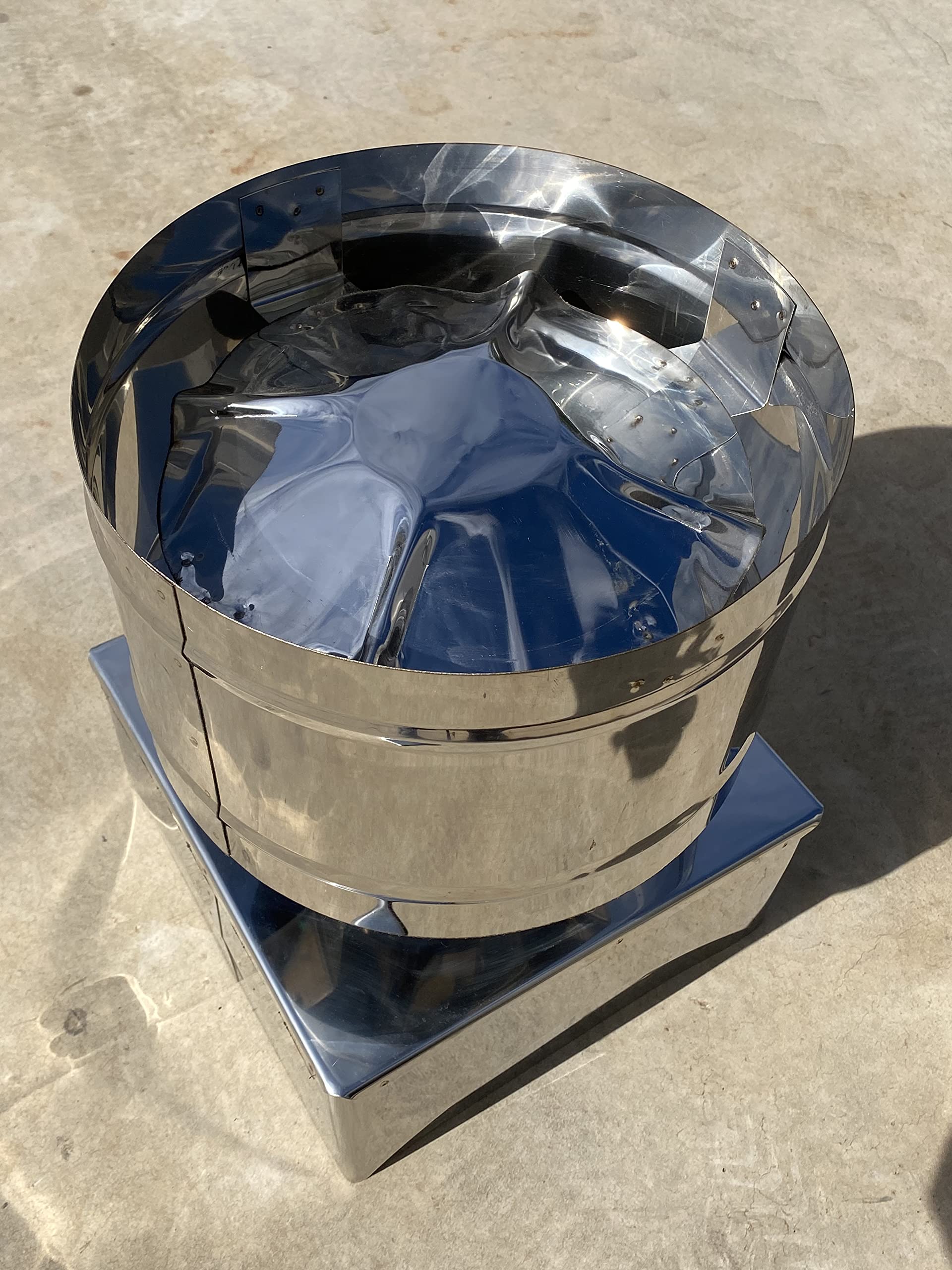 Fumaiolo, comignolo, antivento a botte base quadra Inox (22x22cm)