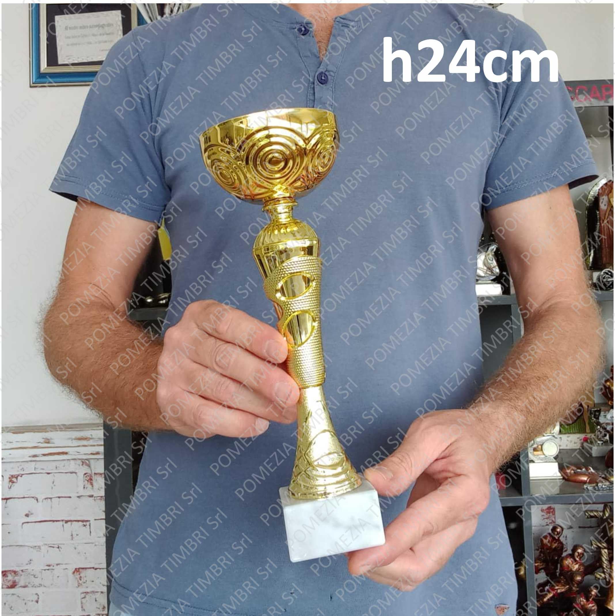 Generico Tris Coppe Trofei – Set 3 Coppe Premio in ABS Dorator – 3 Formati (Piccola, Media, Grande) – Trofei Sportivi, Aziendali, Scuola