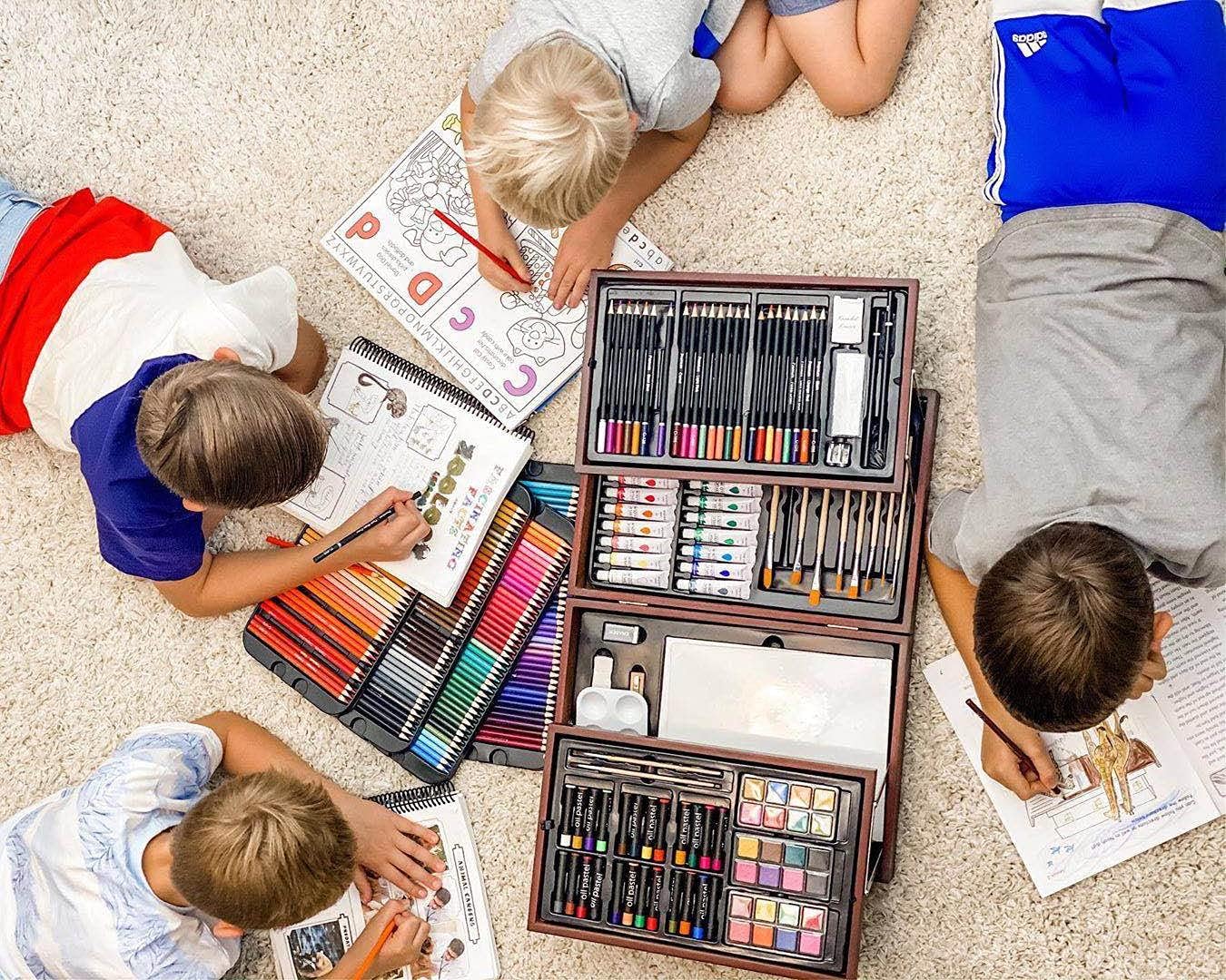 Paint Set,126 Piece Deluxe Art Set with 2 Drawing Pad, Art Supplies in Portable Wooden Case- Creative Gift Box for Teens Adults Artist Beginners- Deluxe Art Kit,Drawing Set