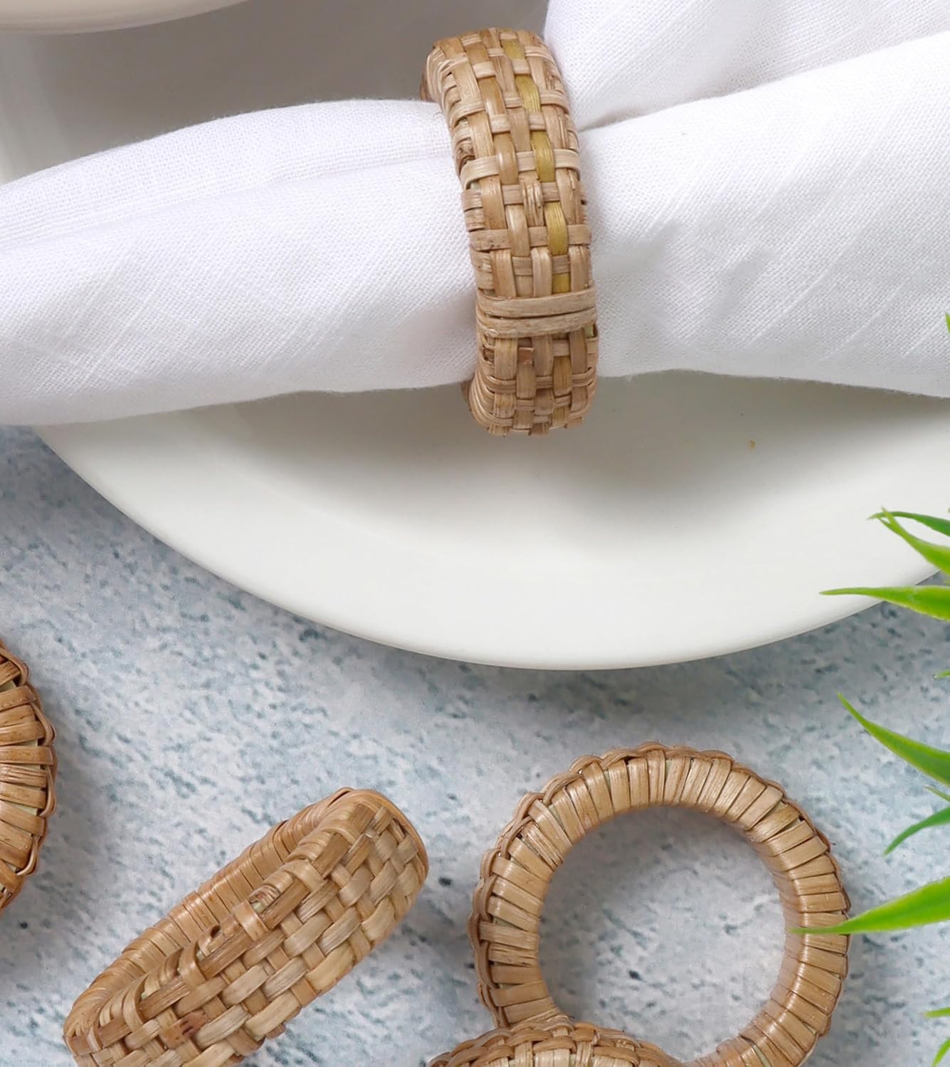 ALPHA Living HOME Decorative Napkin Rings Set of 12 - Handmade Rattan Napkin Holders - Cane Serviette Rings for Table Decor - Bulk Pack for Parties, Weddings, Dinners, Family Gatherings (Natural)