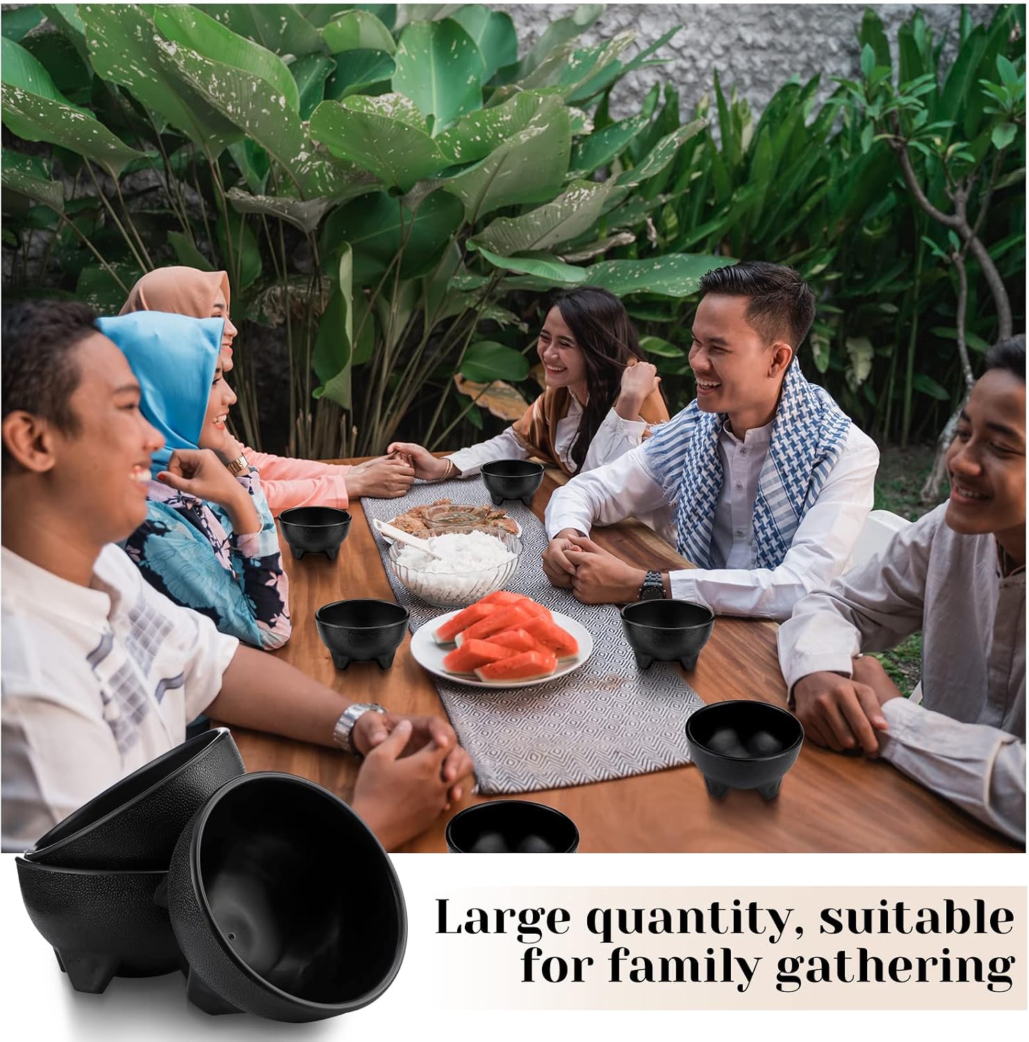 Zubebe 24 Pcs Salsa Bowls for Party 13.5 oz Plastic Mexican Bowls 4.9" Diameter Guacamole Chip and Salsa Serving Dish Molcajete Bowl for Party Fiesta Chipotle Sauce Food Candy(Black)