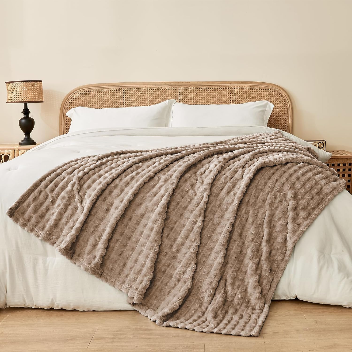 FY FIBER HOUSE Bed Blanket for Couch Soft Warm Fuzzy King Size Blankets for Sofa All Season Use, 108x90 Inches, Camel