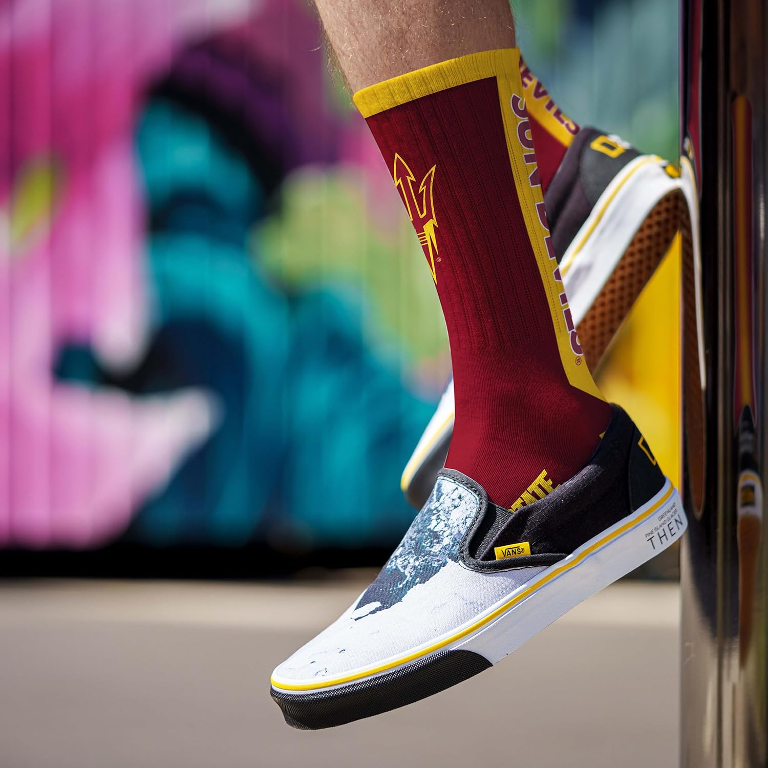 For Bare Feet NCAA Unisex Ncaa Mvp Crew Sock Medium - Image 3