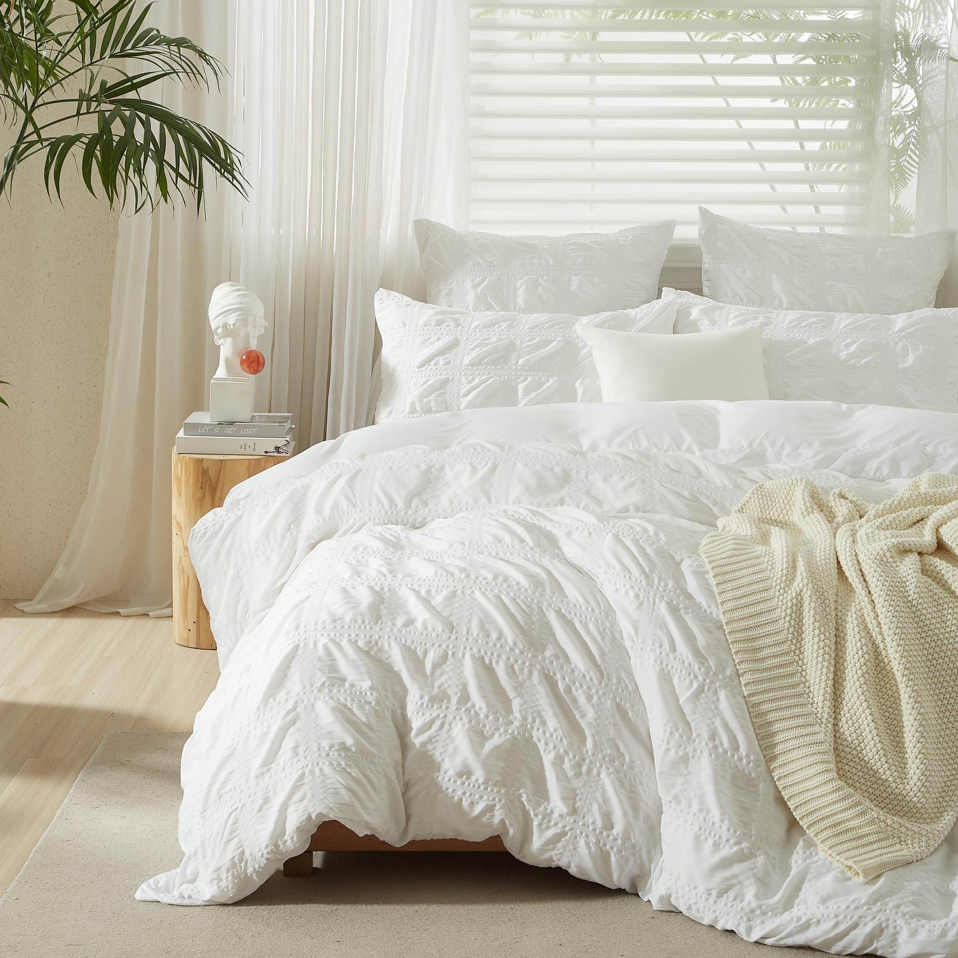 Gezu Seersucker - Funda nórdica de 220 x 240 cm, color blanco gofrado a cuadros estructurados, juego de funda nórdica de microfibra suave con 2 fundas de almohada de 65 x 65 con cremallera