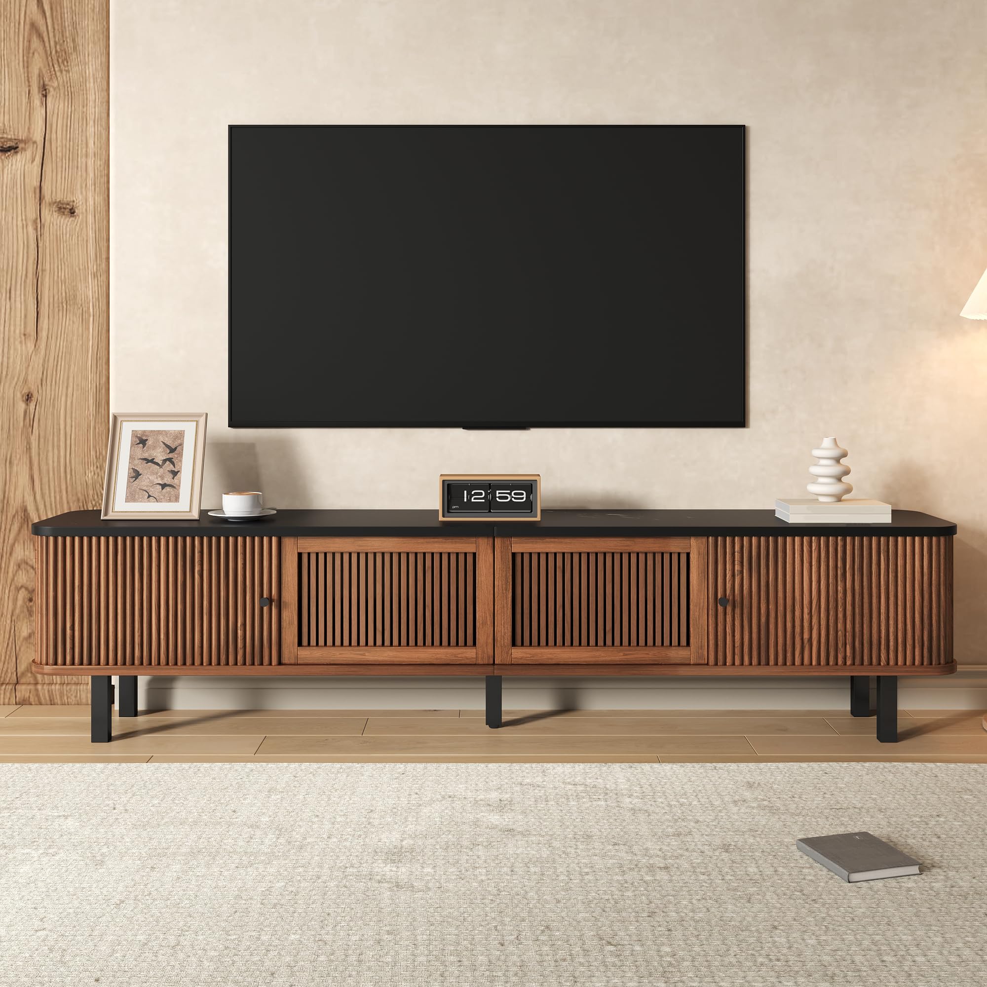 Moimhear Mueble de TV moderno, soporte de TV, panel de TV, armario de TV bajo, dos puertas correderas, dos puertas de rejilla, diseño único (nogal)