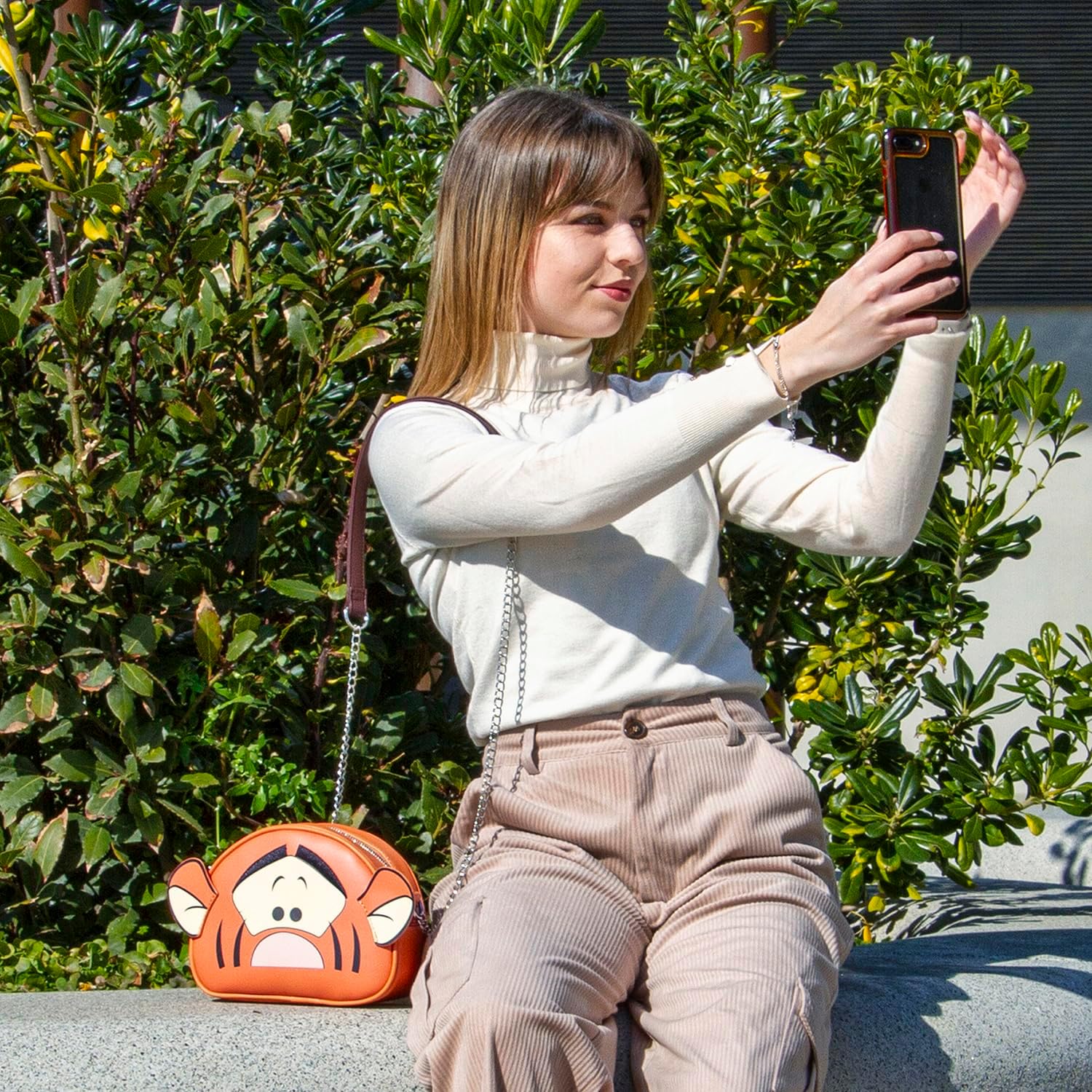 Disney Heady Shoulder Bag M