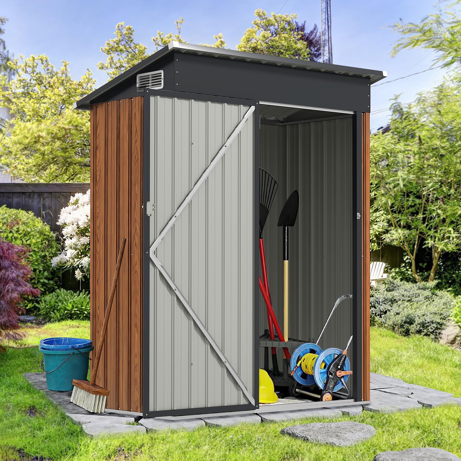 COSTWAY Armadio da Esterno in Metallo Zincato (Legno) | Capanno Giardino con Tetto Inclinato, Venti d'Aria e Porta con Chiusura, Casetta Porta Attrezzi da Cortile, Prato e Patio