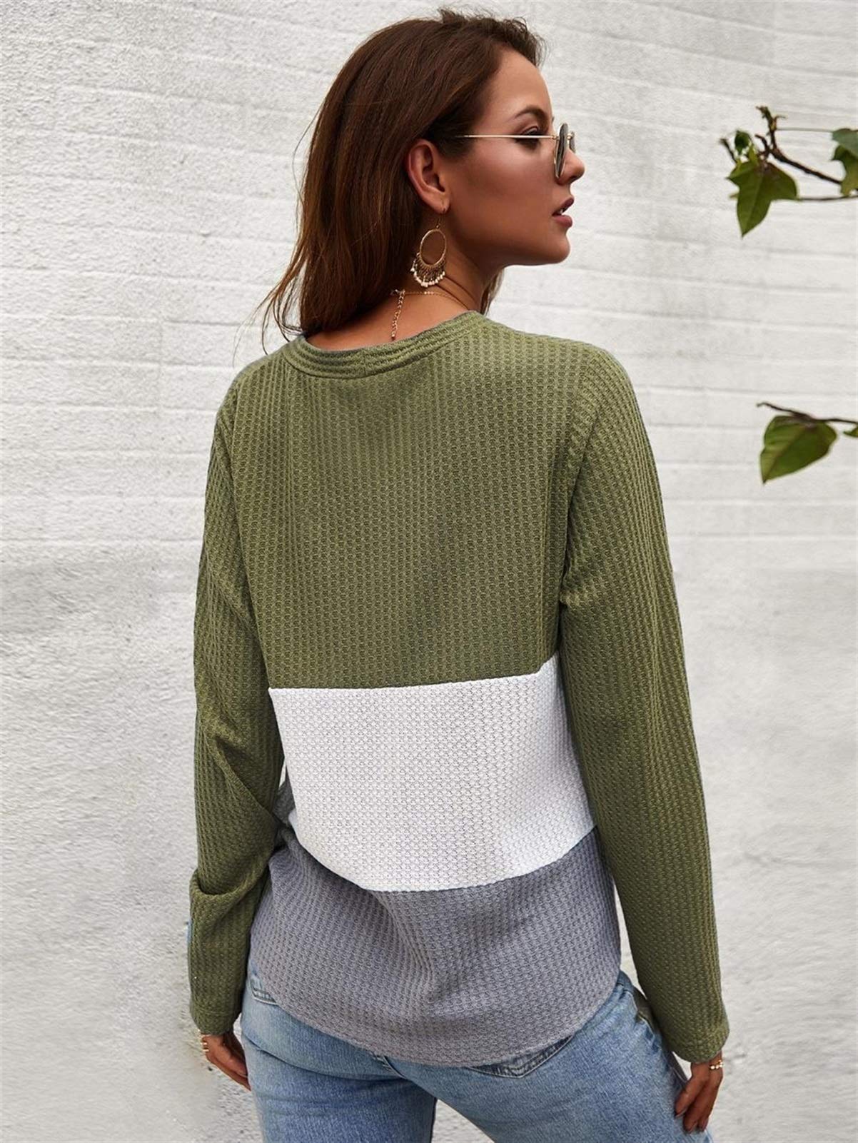 Cardigan coupé-cousu à ourlet boutonné