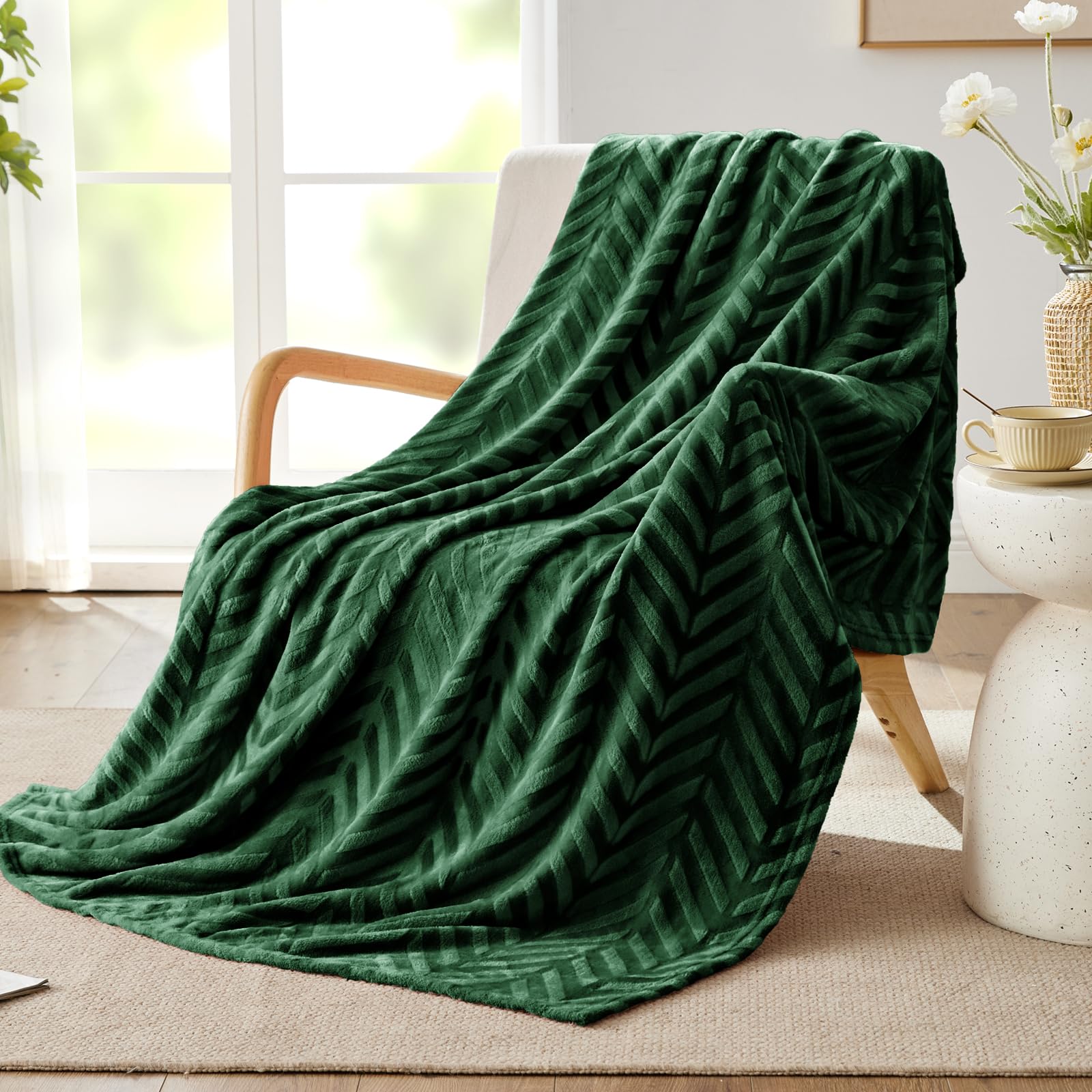 Whale Flotilla Blanket for Couch, Soft Bed Blanket, Warm Fleece Flannel with Chevron Print, Cozy and Lightweight for All Seasons, 130x150cm, Dark Green