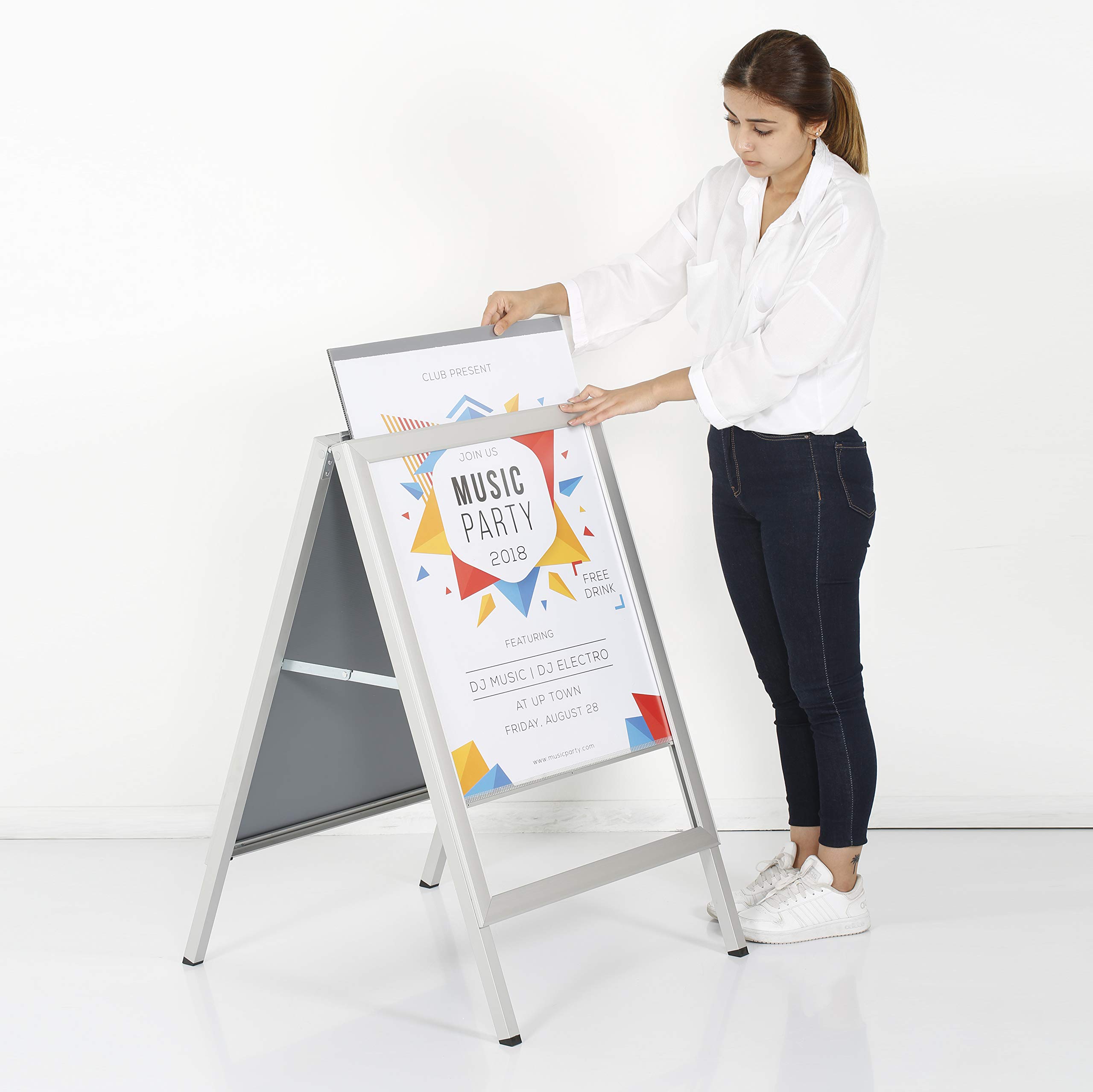Kundenstopper Slide In DIN A1 in silber | Doppelseitiger Plakatständer mit Einschubrahmen