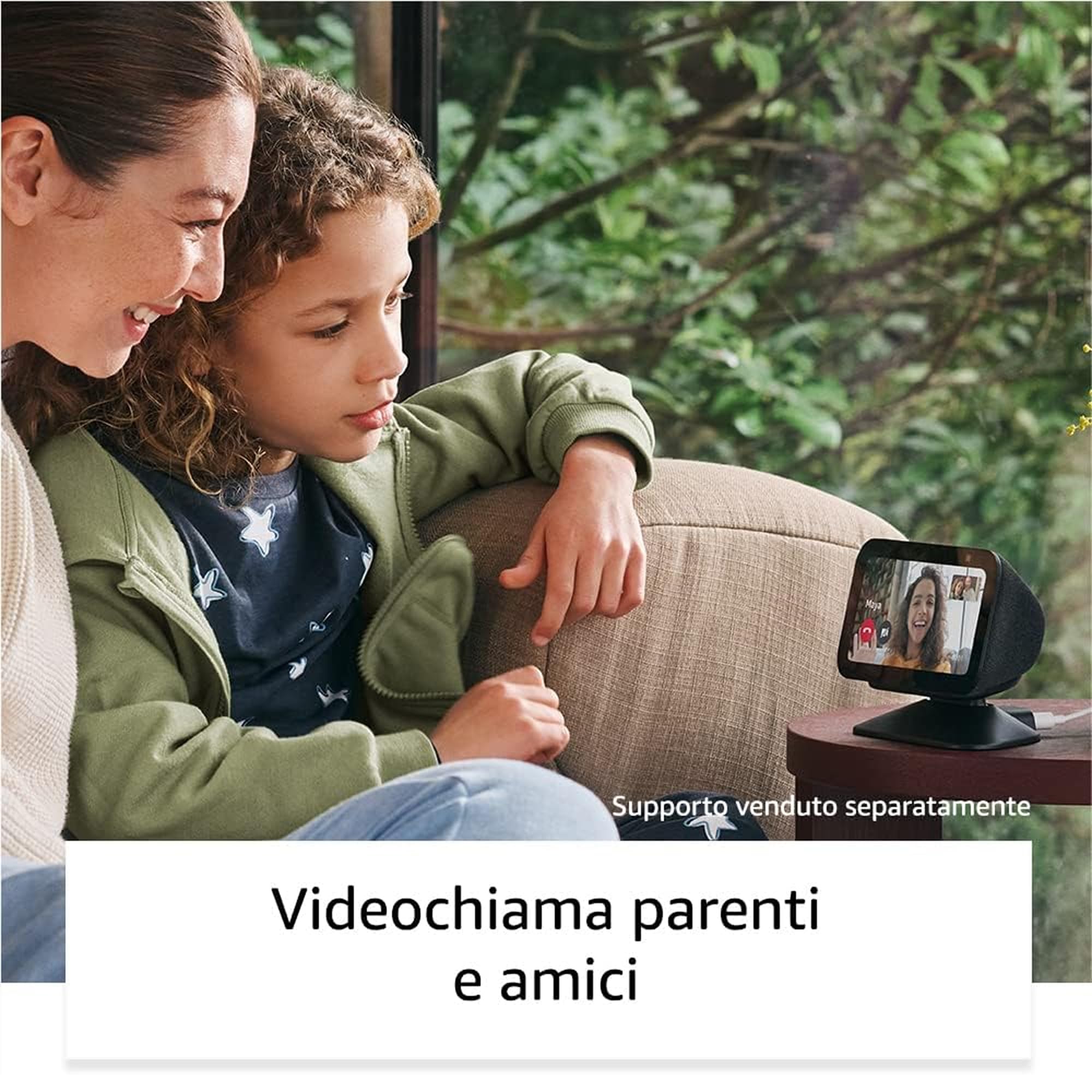 Echo Show 5 (Ultimo modello) | Bianco + WiZ Presa intelligente, compatibile con Alexa - Kit di base per Casa Intelligente
