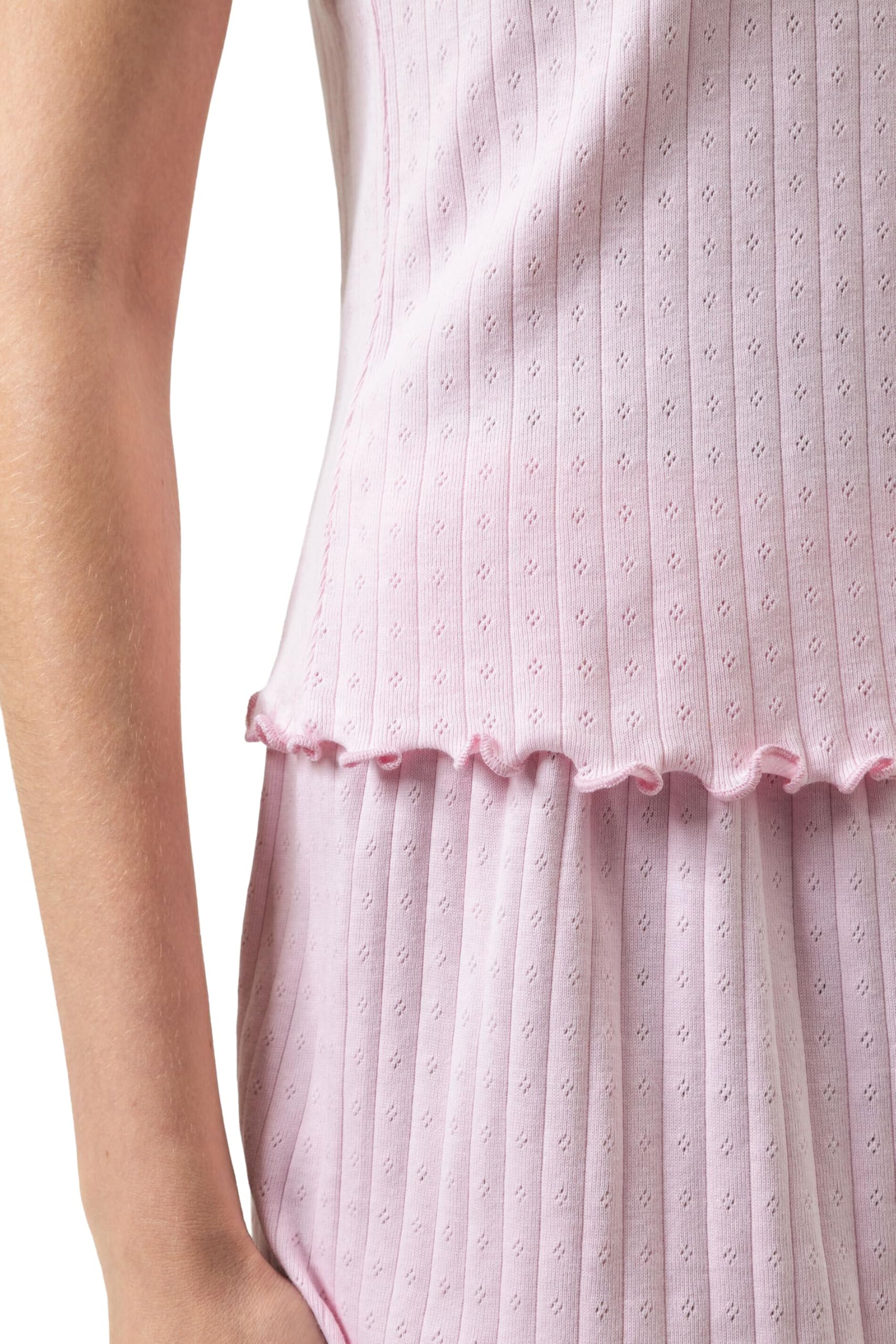 Mey Damen Spaghetti Top: Enganliegende Passform, Schmale verstellbare Träger, Leicht verkürzte Silhouette, Zarte strukturierte Optik, Feine Pointelle-Rippstruktur, Serie Pointelle Dreams