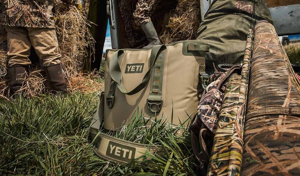 その他 YETI HOPPER TWO 30 YETI Hopper Two 30 Portable Cooler, Fog Gray / Tahoe Blue