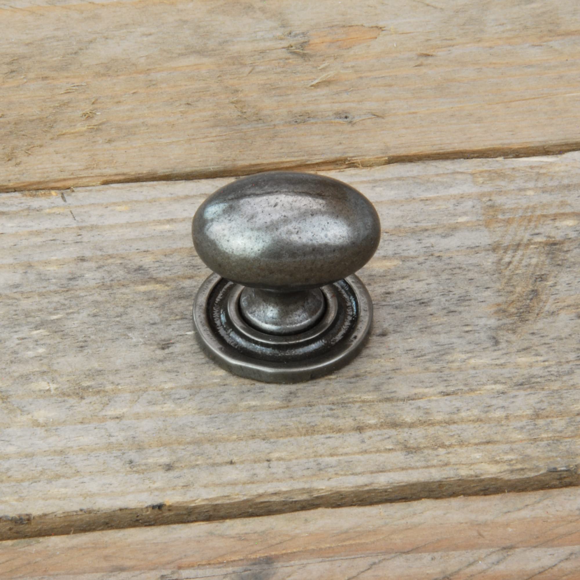 Underground Parts Aged Antique Tarnished Pewter Pewter Finish Cast Iron Cabinet Kitchen Drawer Door Bow Handles Pulls & Knobs (Oval Round Knob 35Mm)