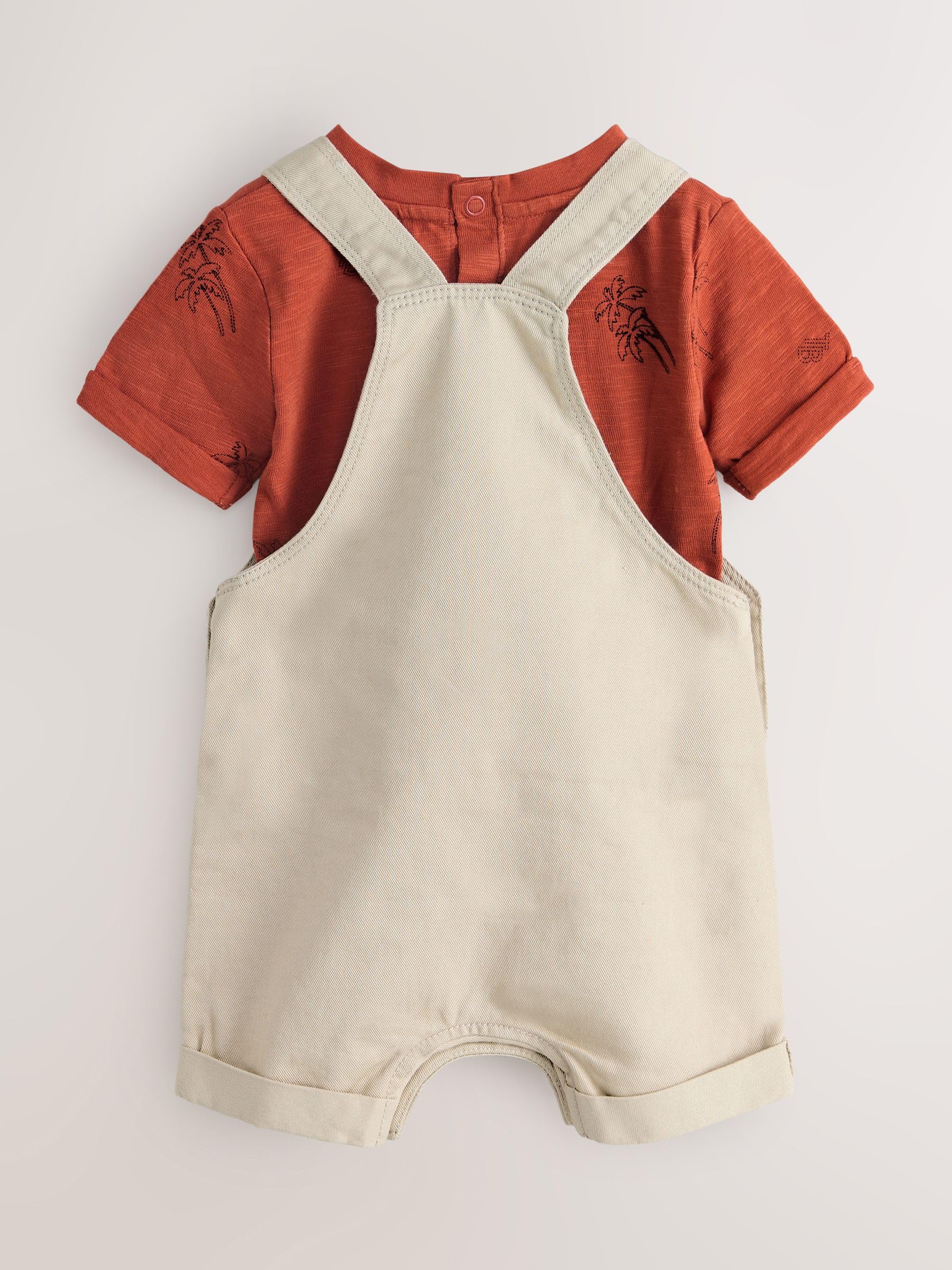 Baby Jungen Latzhose und T-Shirt im Set