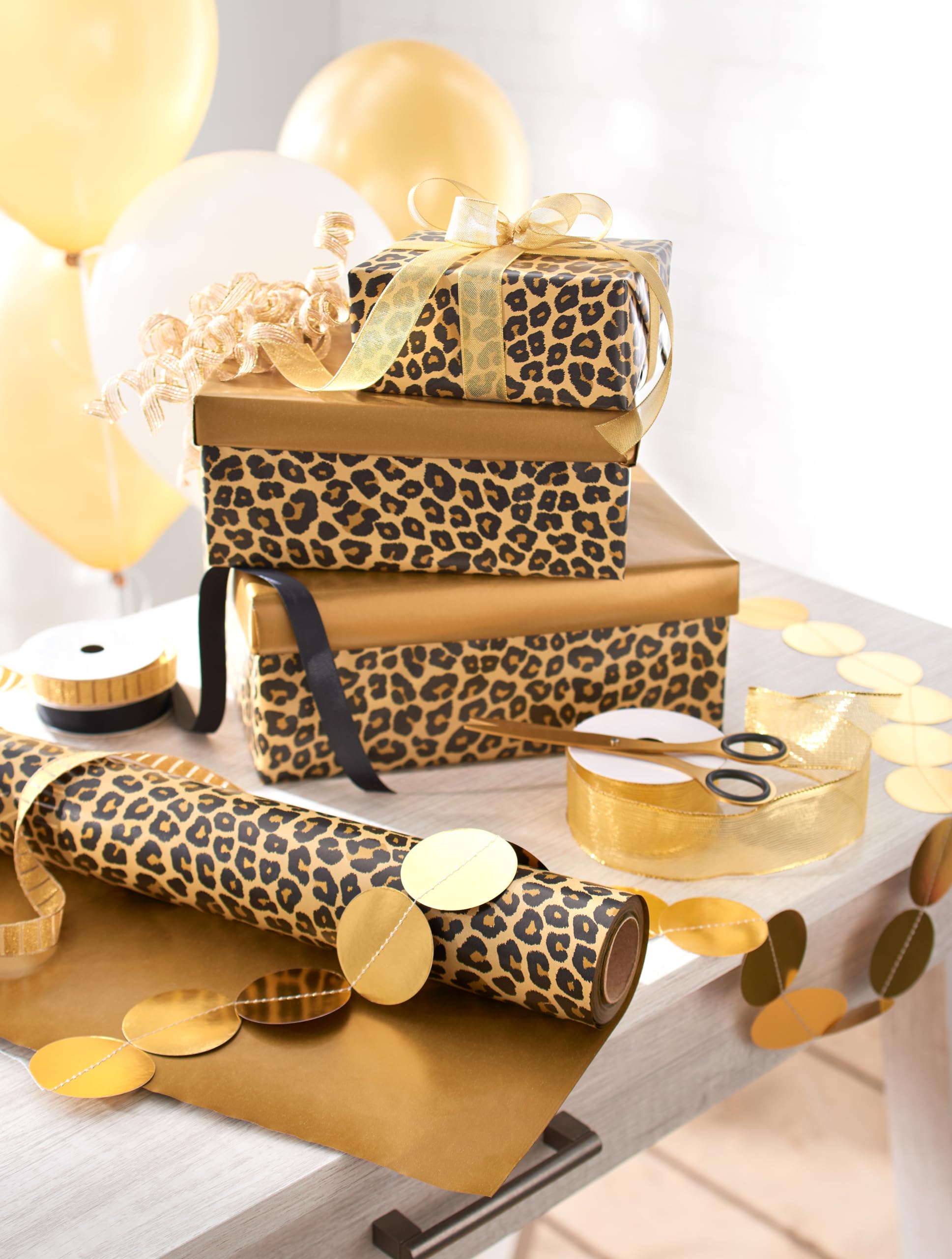 American Greetings Wendbares Geschenkpapier Jumbo-Rolle für Geburtstage, Muttertag, Vatertag, Abschluss und alle Anlässe, Leopard und Gold (1 Rolle, 175 m²)