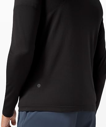 lululemon Mens Metal Vent Tech 1/2 Zip Long Sleeve Shirt