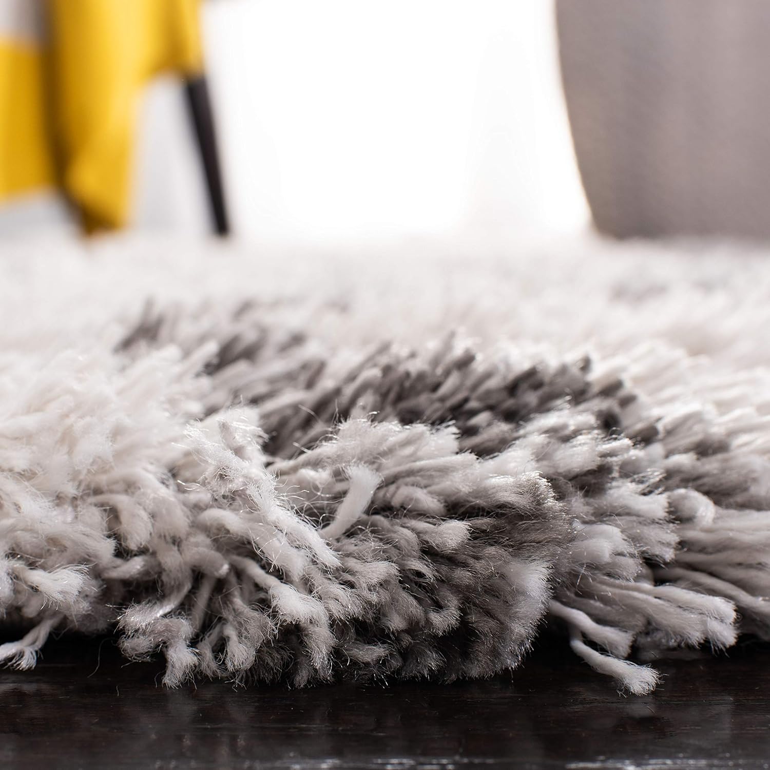 SAFAVIEH Horizon Shag Collection Accent Rug - 2' x 3', Grey & Ivory, Non-Shedding & Easy Care, 2-inch Thick Ideal for High Traffic Areas in Entryway, Living Room, Bedroom (HZN894F)