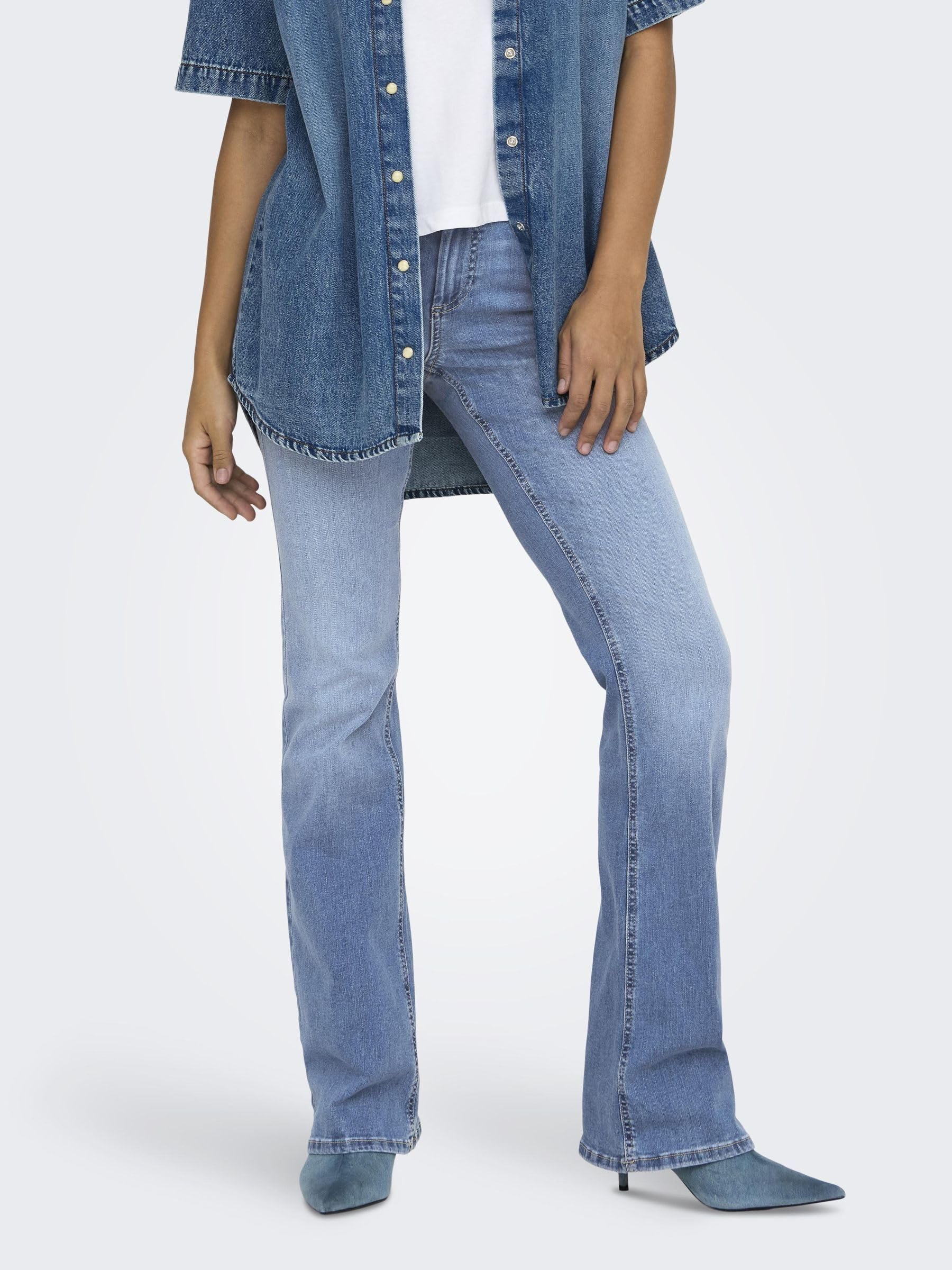 ONLY ONLBLUSH Vita Media Flared Fit Jeans