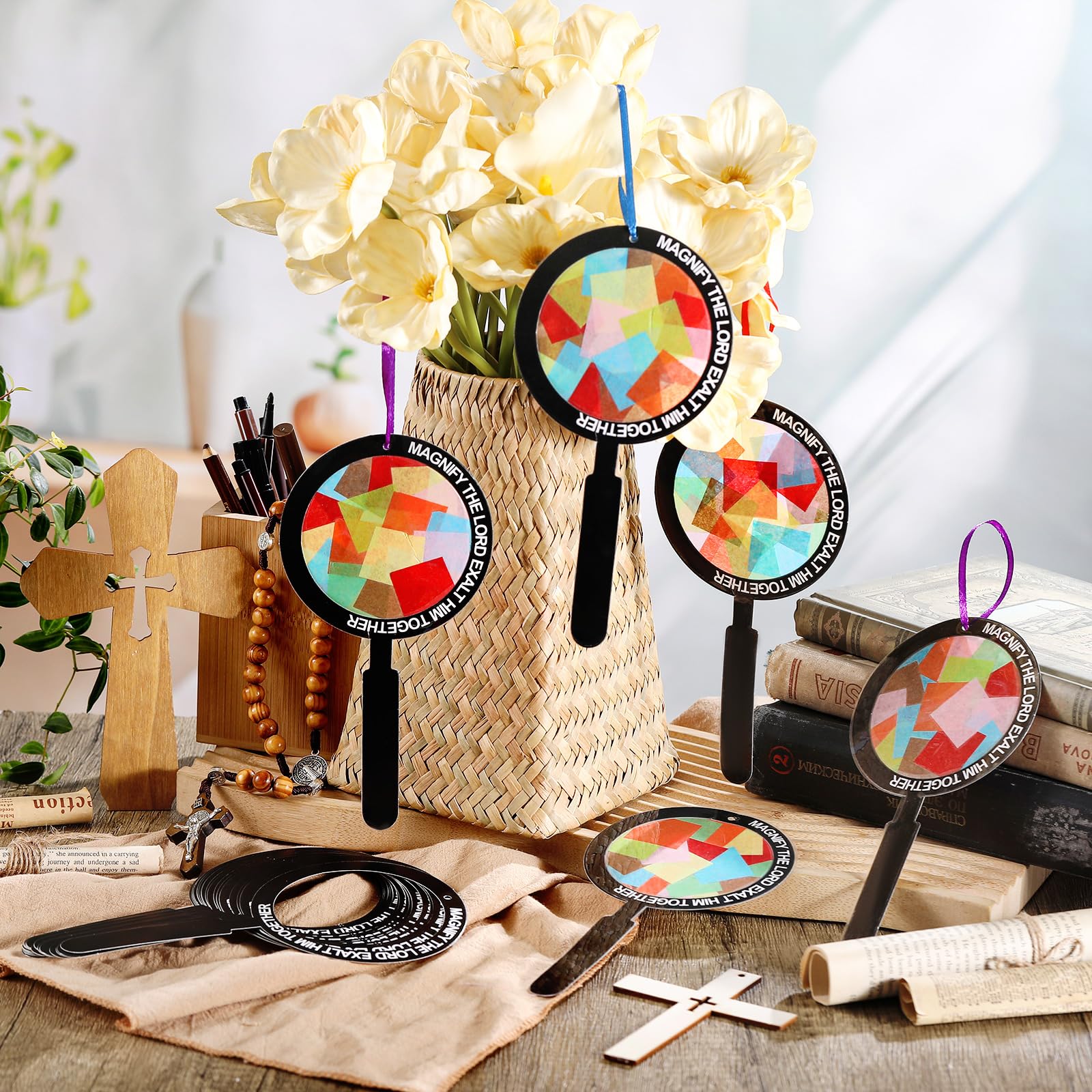 Motipuns 32 juegos de atrapasueños, kits de manualidades cristianas religiosas VBS Craft efecto vitral, kit de papel de seda para la escuela dominical, resurrección, arte de ventana (Vbs Sunday School