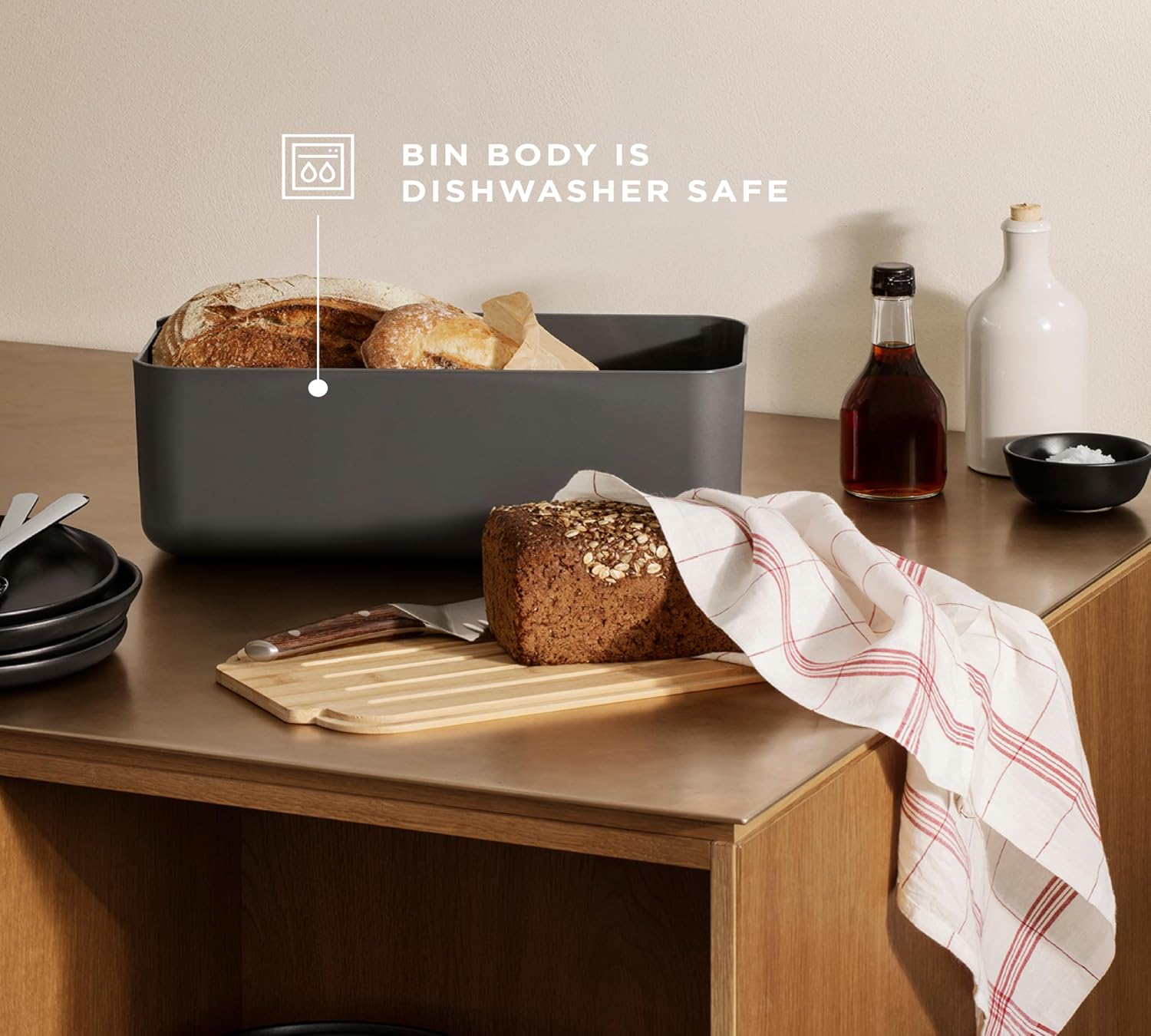 EVA SOLO | Bread Bin | Provides Attractive Storage to Keep Bread Fresh | Danish Design and Functionality | Black