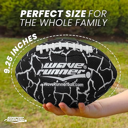 Miniatura 3 de Wave Runner Grip It - Balón de Fútbol Americano Impermeable de Tamaño Junior, Tamaño 9.25, Duradero y Doble Cordón, Perfecto para Accesorios de