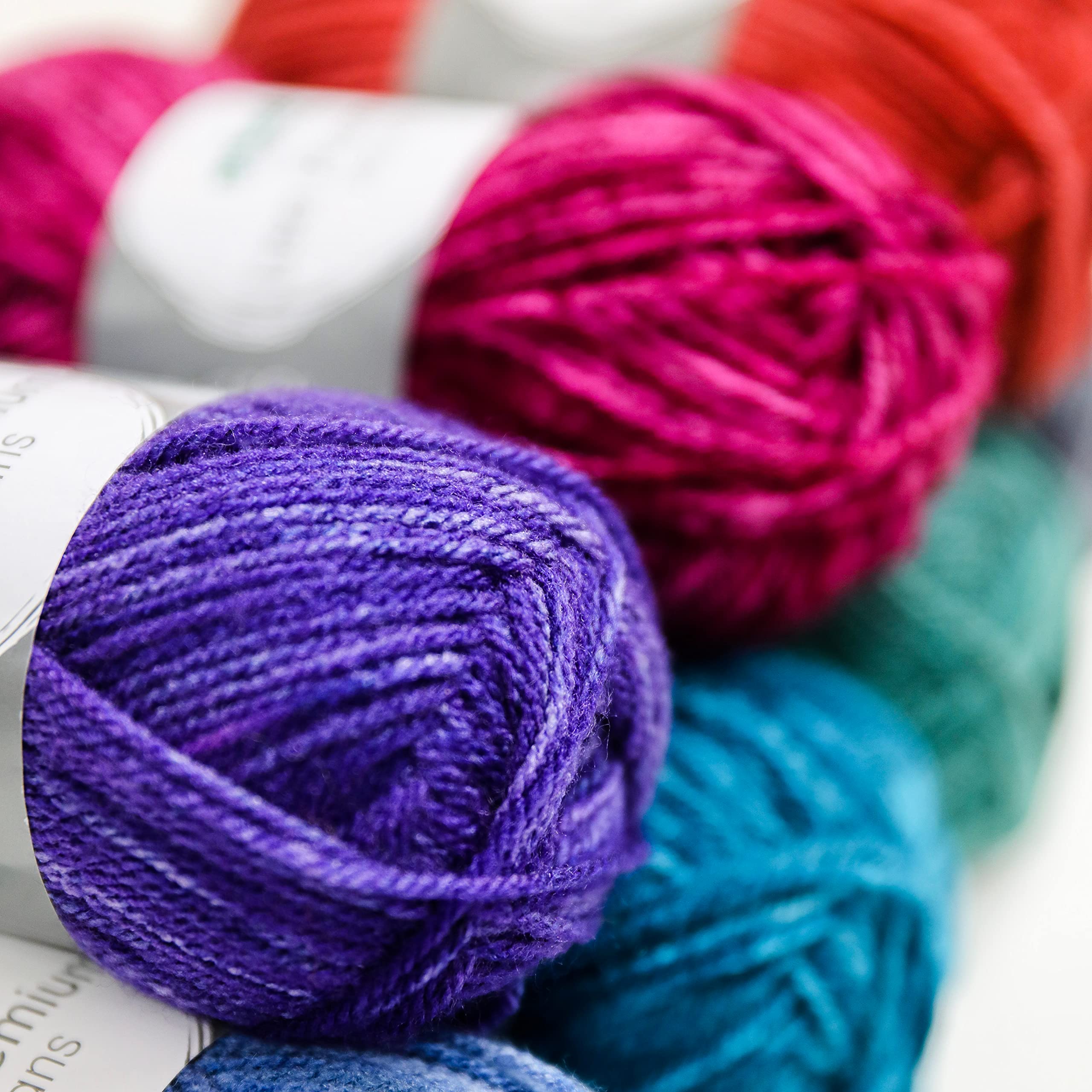 Gründl Wolle Lisa Premium Jeans, Yarn for Knitting with Colour Gradient Knitting Yarn, Crochet Yarn, Soft and Skin-Friendly - Image 3