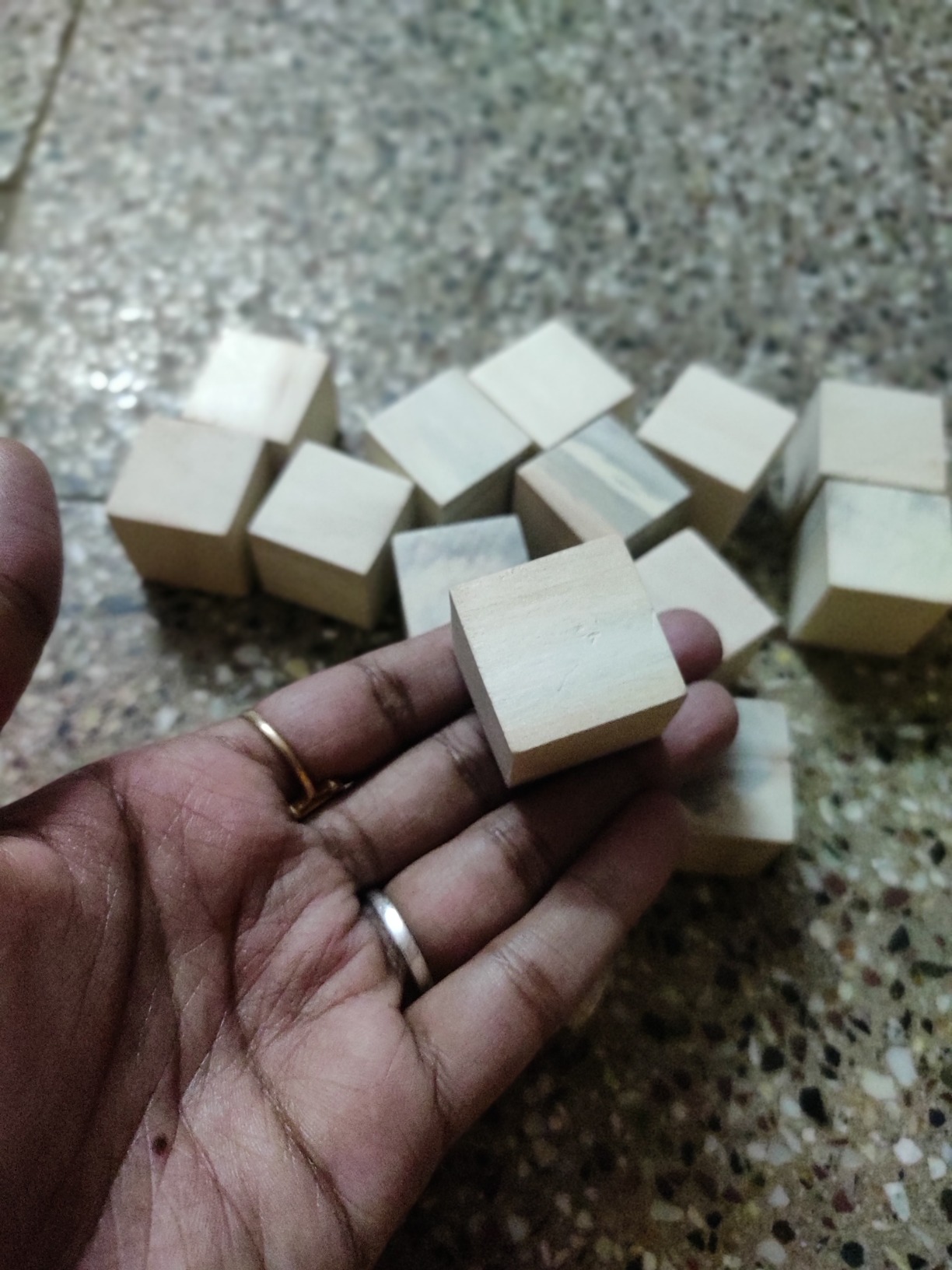 T One Woods Wooden Block Cubes for Crafts DIY Project, 24 Pieces (1 ...