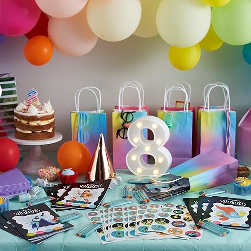 Miniatura 7 de THE TWIDDLERS - Paquete de 12 libros para colorear con 48 crayones y 216 calcomanías (superhéroe) - Mini libros para colorear para niños de 4 a 8