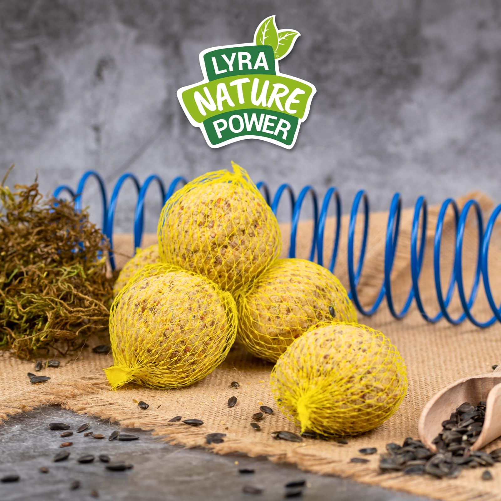 Lyra Pet® 2 x 100 Meisenknödel im Netz à 90 g = 18 kg Vogelfutter Wildvögel | Ganzjähriger Energiespender - Nährstoffreiches Wildvogelfutter - Fettfutter für Sommer & Winter - Mit Netz zum Aufhängen
