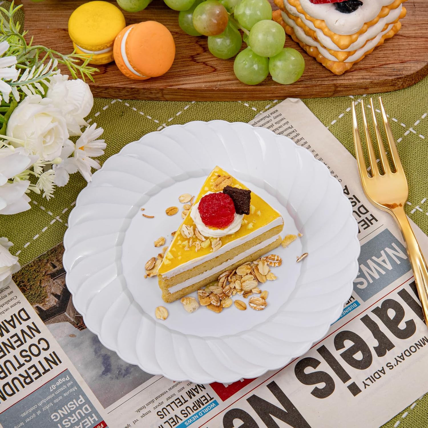 U-QE 100 Pieces White Plastic Plates - 6 Inch White Disposable Plates - Washable & Reusable - Premium Hard Dessert Plates - Party Supplies for Birthdays, Celebrations, Travel, Wedding,Party and Events - Image 8