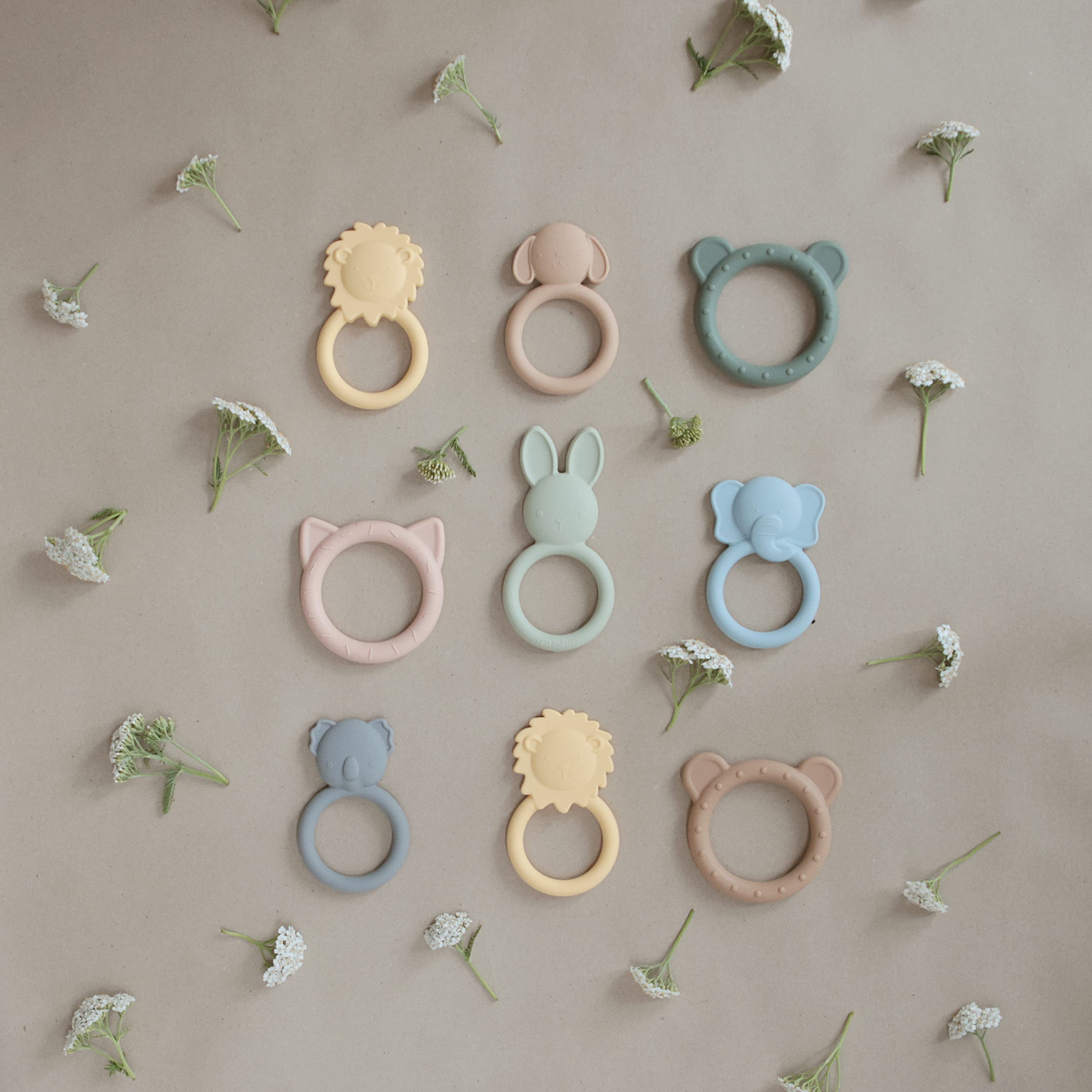 Mushie Massaggiagengive Per Bambini In Silicone Alimentare - Forma Geometrica, 0 Mesi+, Dried Thyme, BPA Free