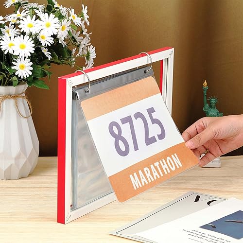 Miniatura 5 de Hojas protectoras de vinilo para exhibición de baberos de carrera, colgador de medallas de correr, soporte protector transparente para medallas de