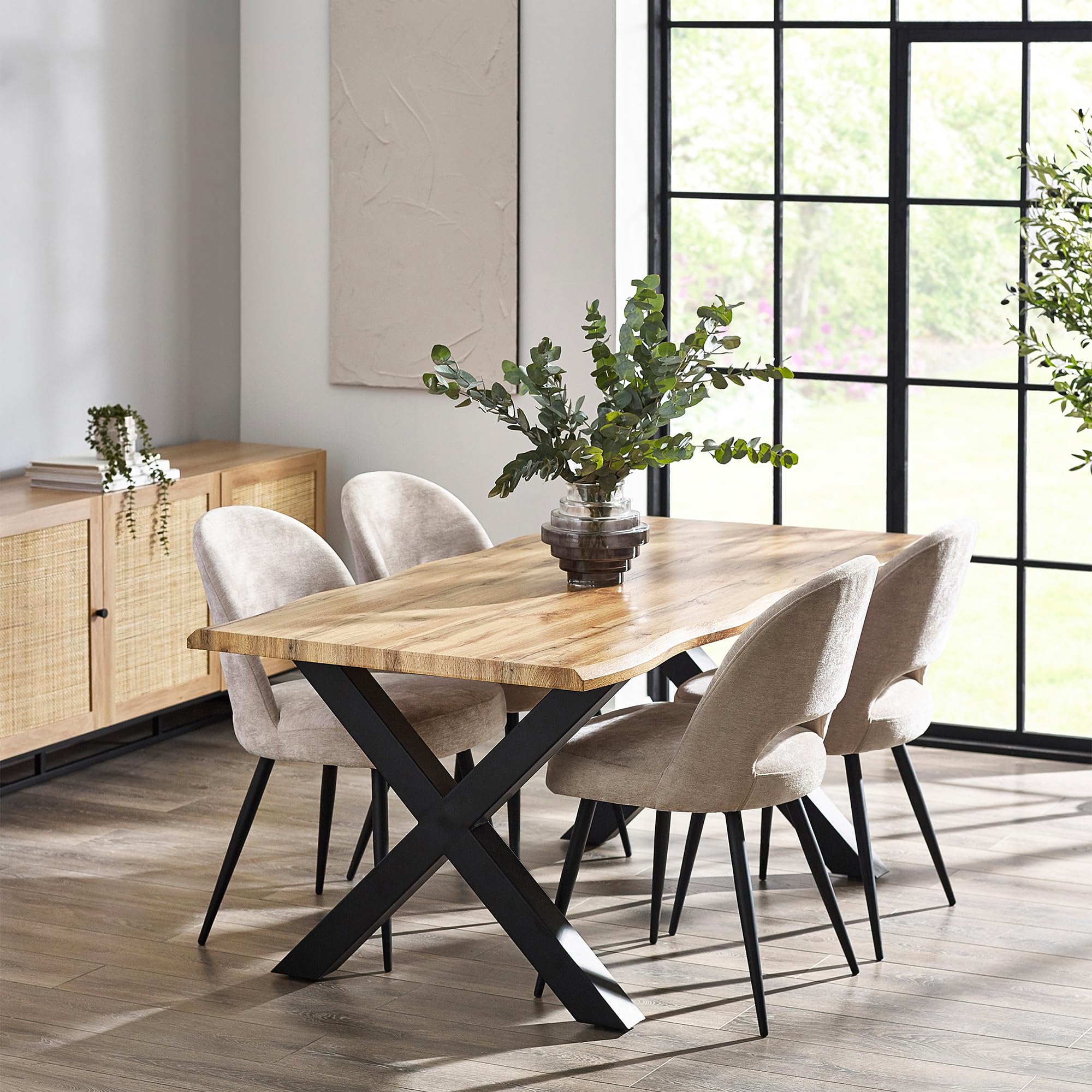 Julian Bowen Harvey 180cm Oak Dining Table