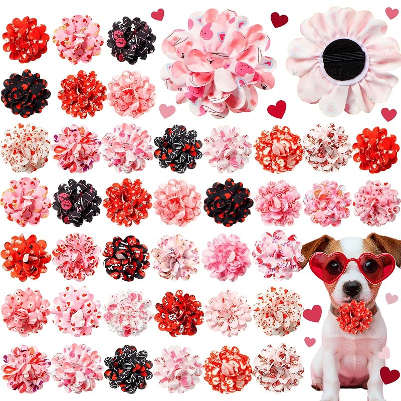 Pingentes florais para coleira de cães Huhumy com estampas de coração e laço, 50 unidades