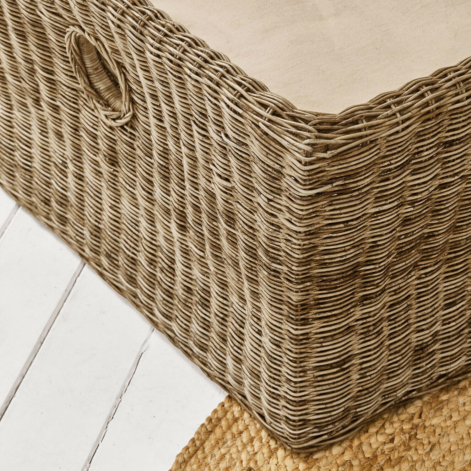 Loberon Haustierkorb Knuddo, braun/Creme