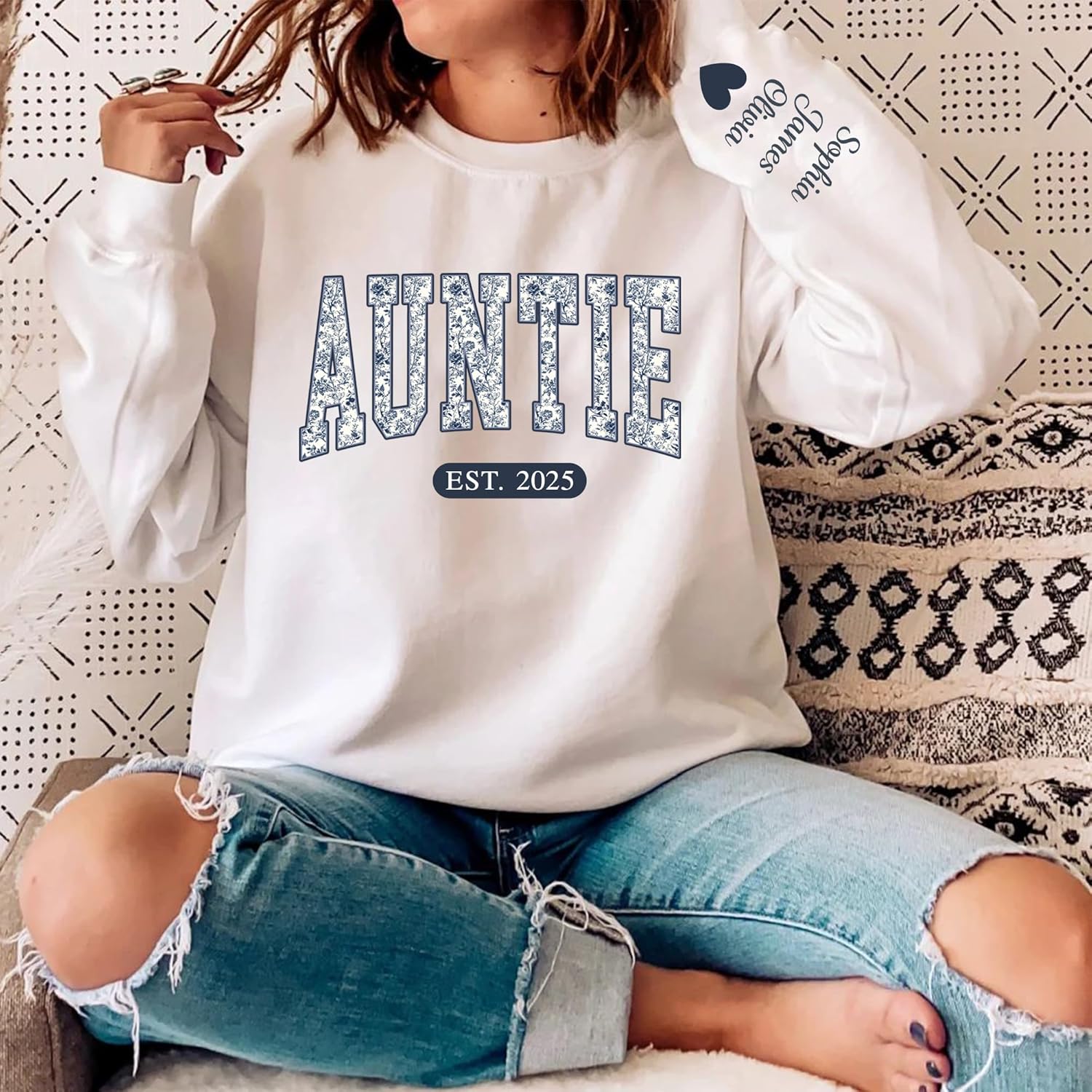 Personalized Grandma Gigi Nana Mimi Mama Sweatshirt – Pattern Toile Floral Letters, Custom Name & EST Gift for Christmas - Image 2