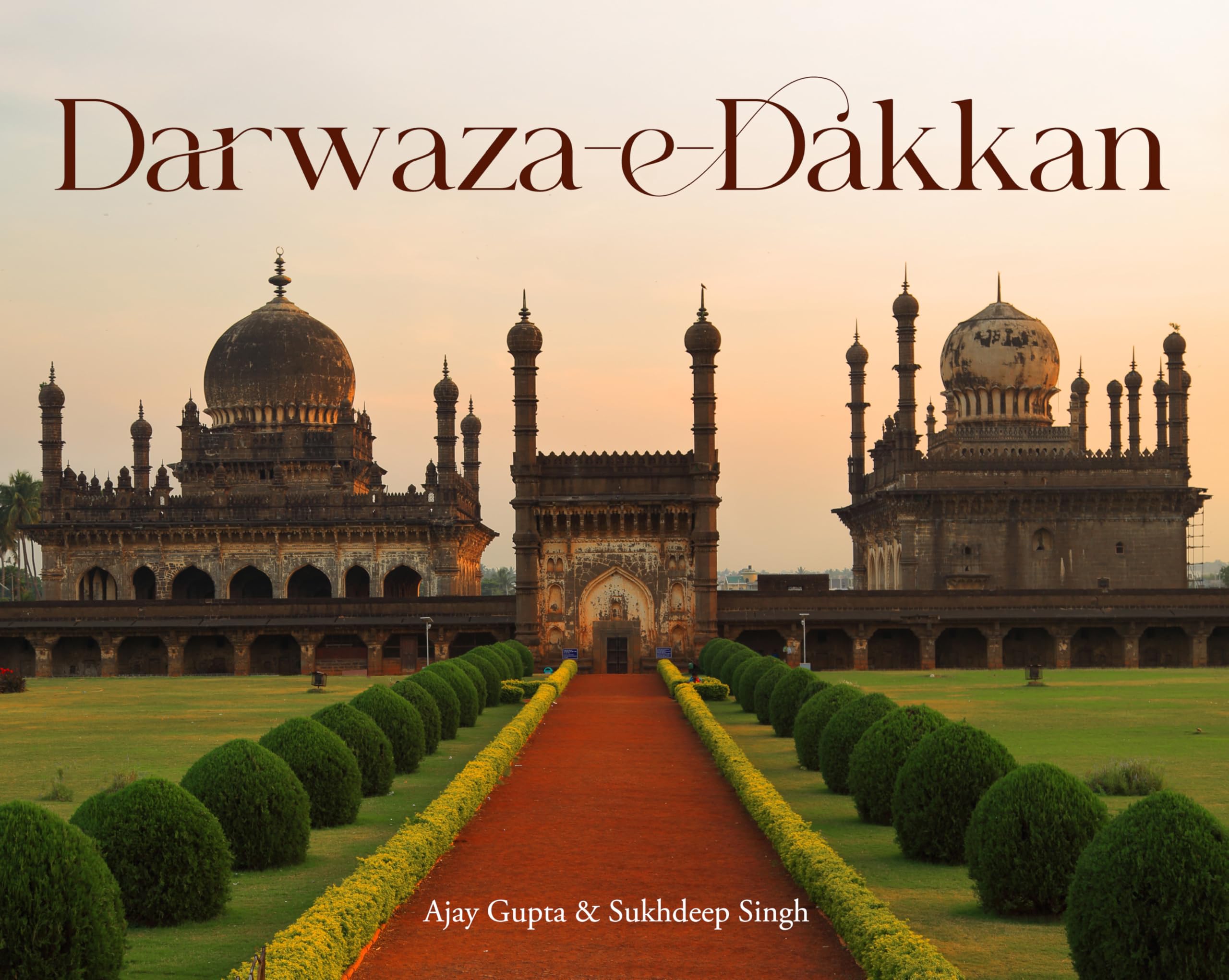 Darwaza-e-Dakkan voyage culturel au coeur de l'histoire