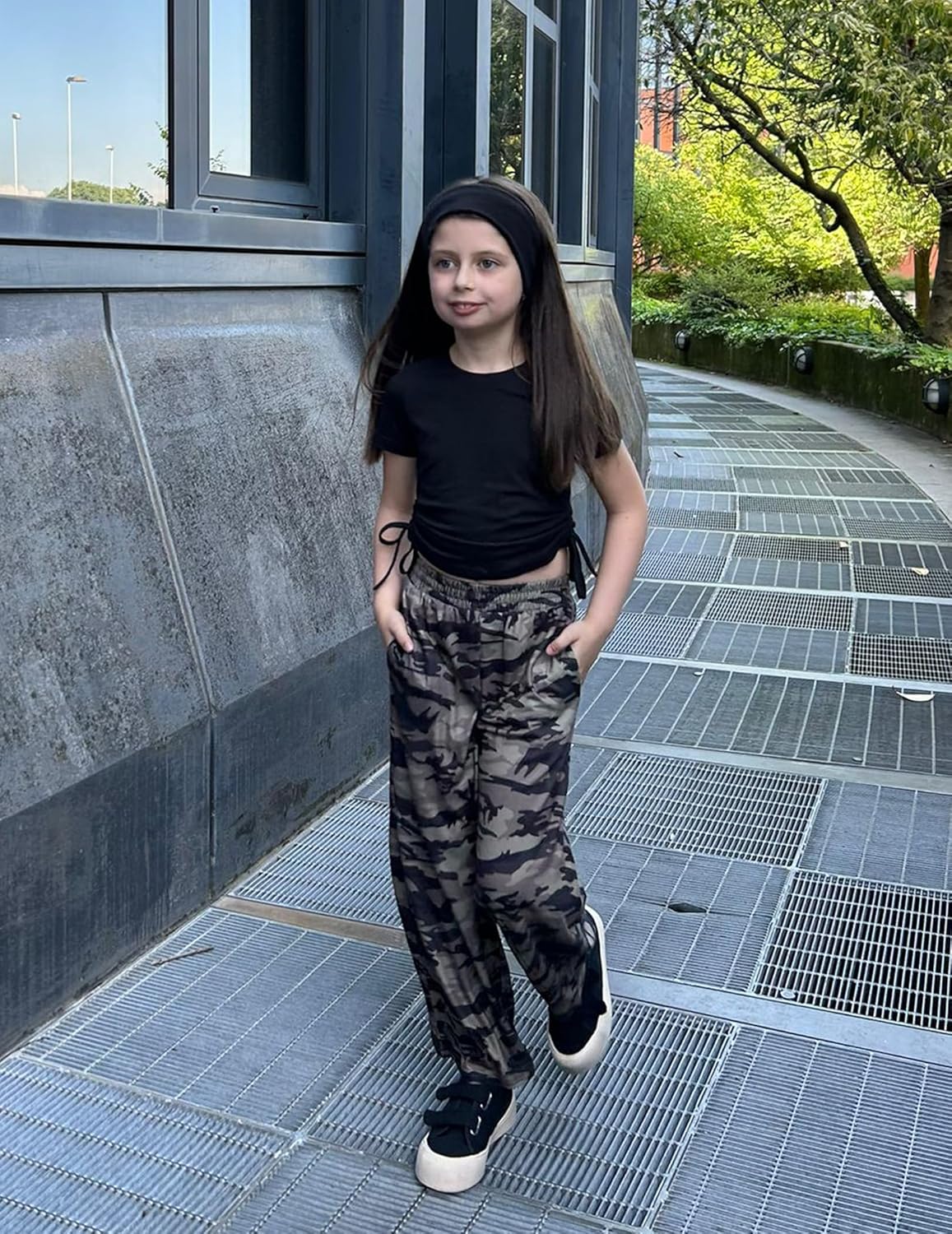 Arshiner Girls 2 Piece Outfits Short Sleeve Ruched Drawstring Crewneck Tops and Wide Leg Pants with Pockets Clothing Sets - Image 7