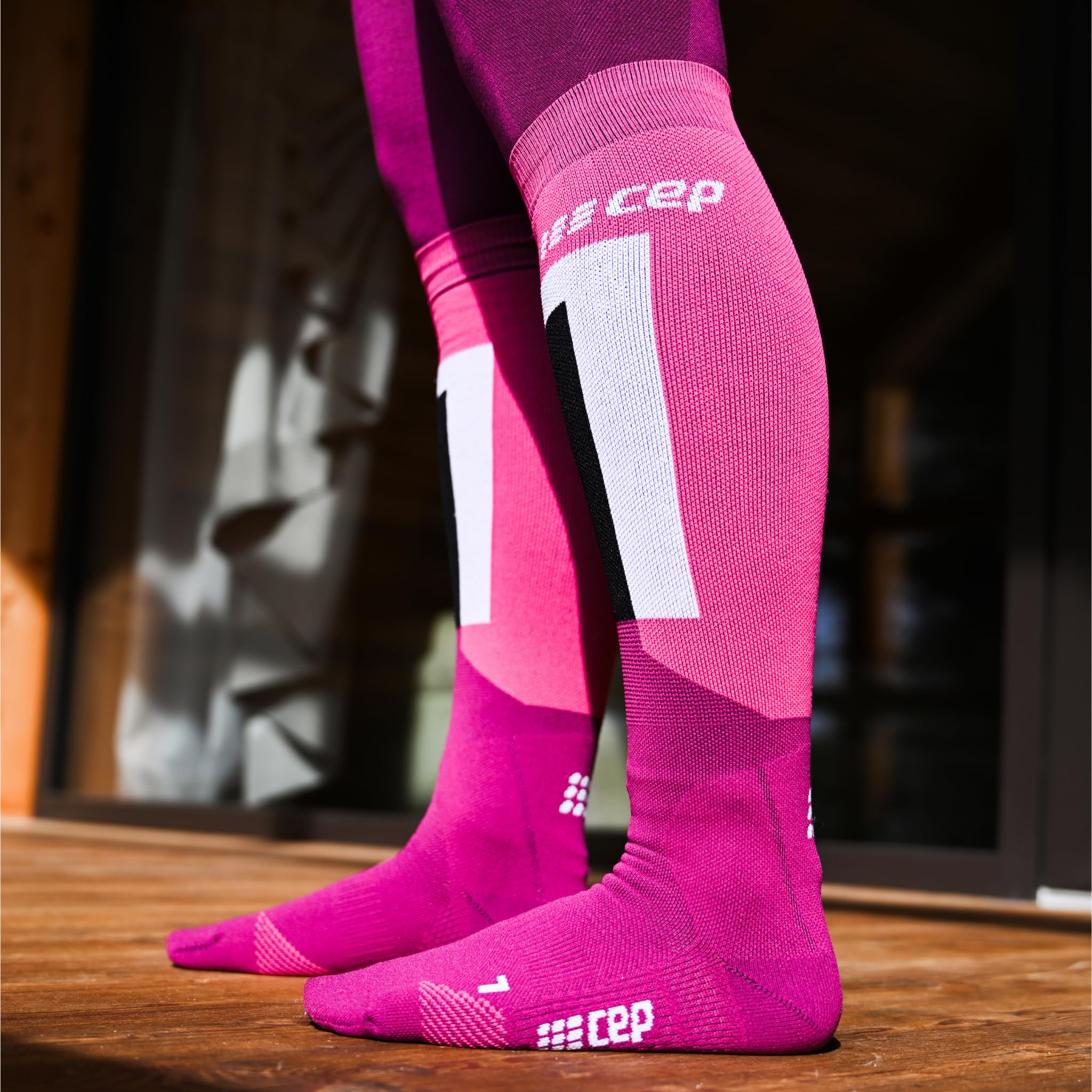 CEP - Skisocken mit Kompression für Damen, Lange Kompressionsstrümpfe, Größe II/S / 35-38, Pink/Purple