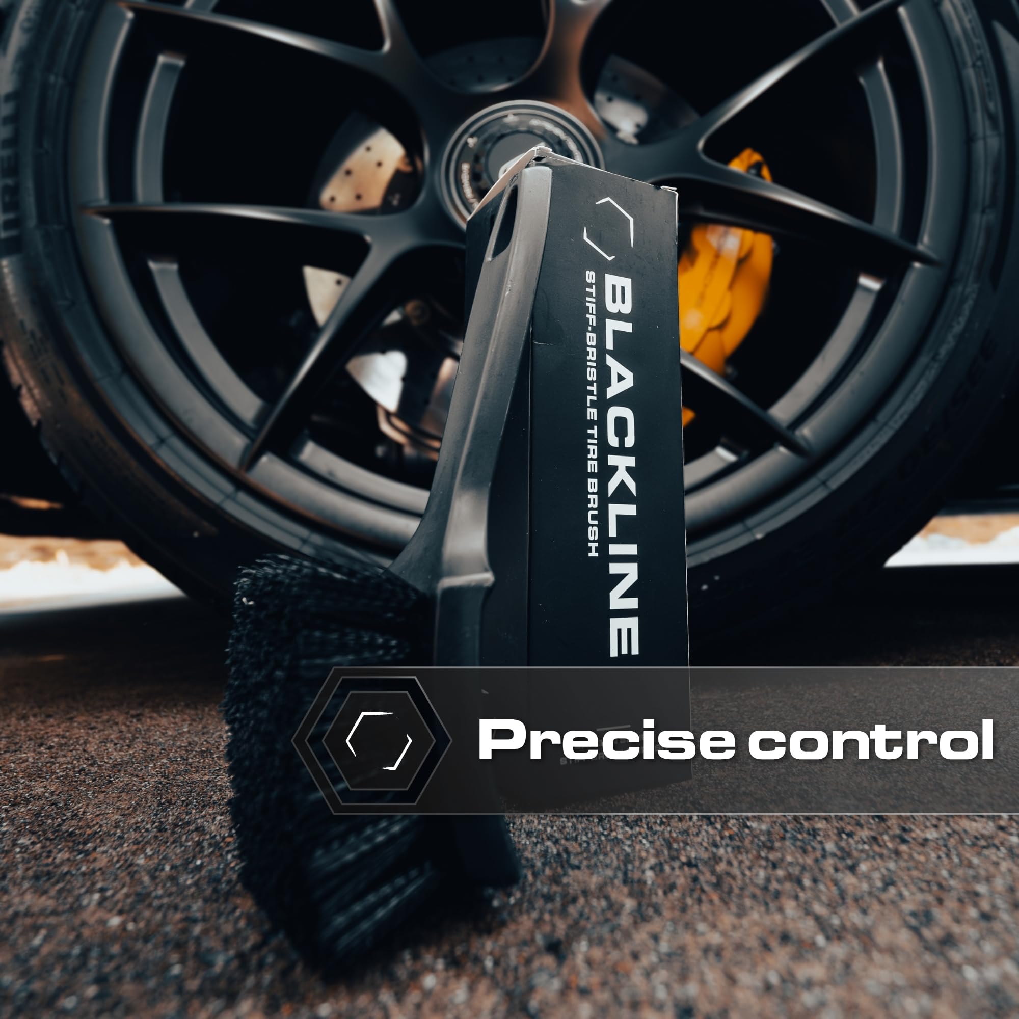Blackline Cepillo de neumáticos de cerdas rígidas, herramienta de detalles de coche resistente para neumáticos, cepillo de limpieza profunda de alto rendimiento, ideal para eliminar suciedad y