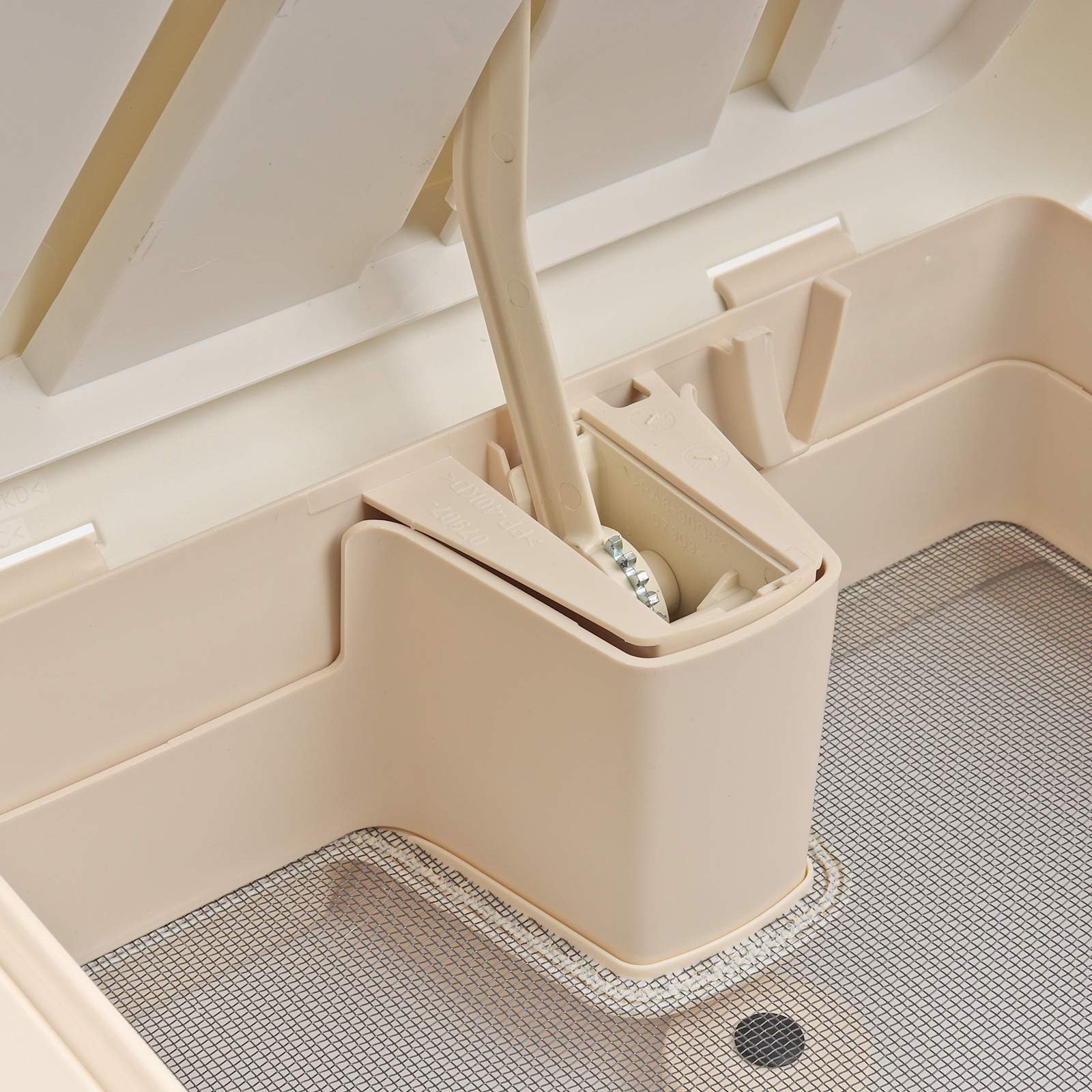 Fiamma Vent 28 - Protector de techo (28 x 28 cm, con sellador), color blanco