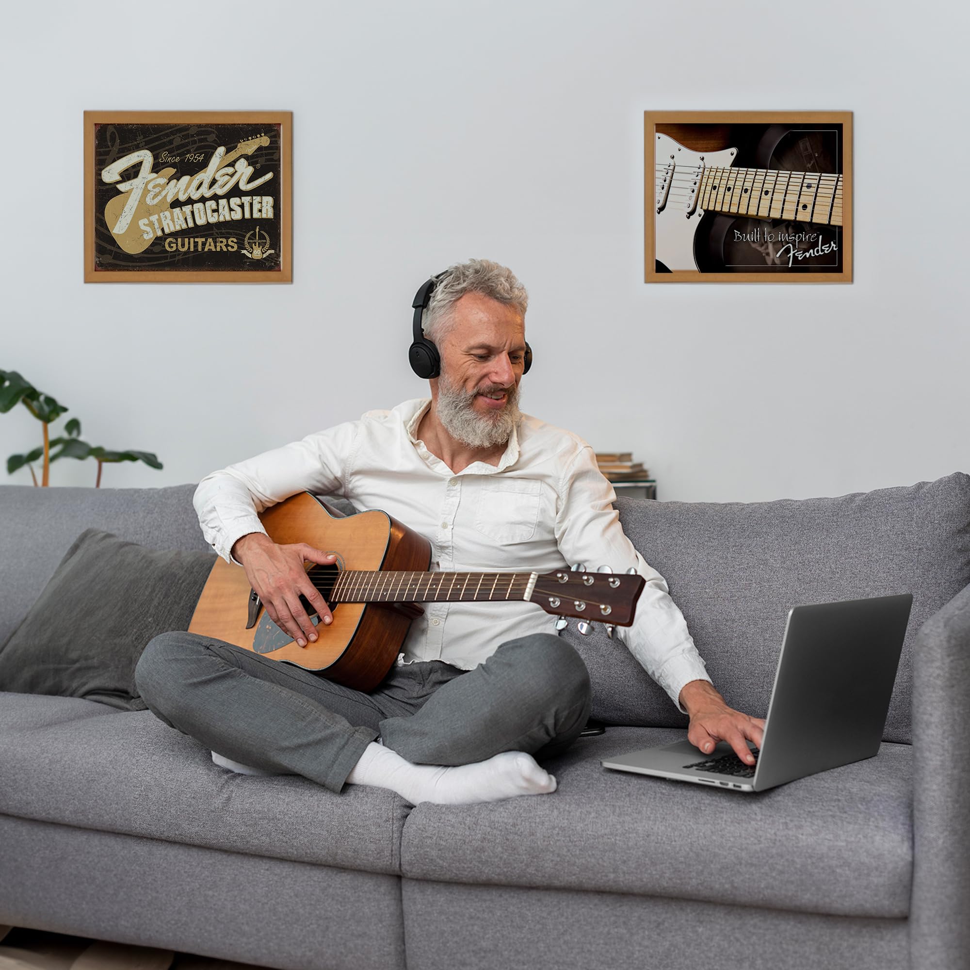 Amazon.com: AMERICAN LUXURY GIFTS Fender Guitar Retro Wall Art