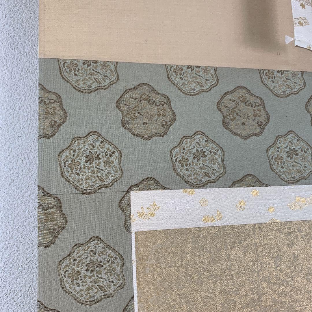 Amazon.co.jp: 掛け軸 尾形光琳筆 国宝 燕子花之図 菖蒲 アート